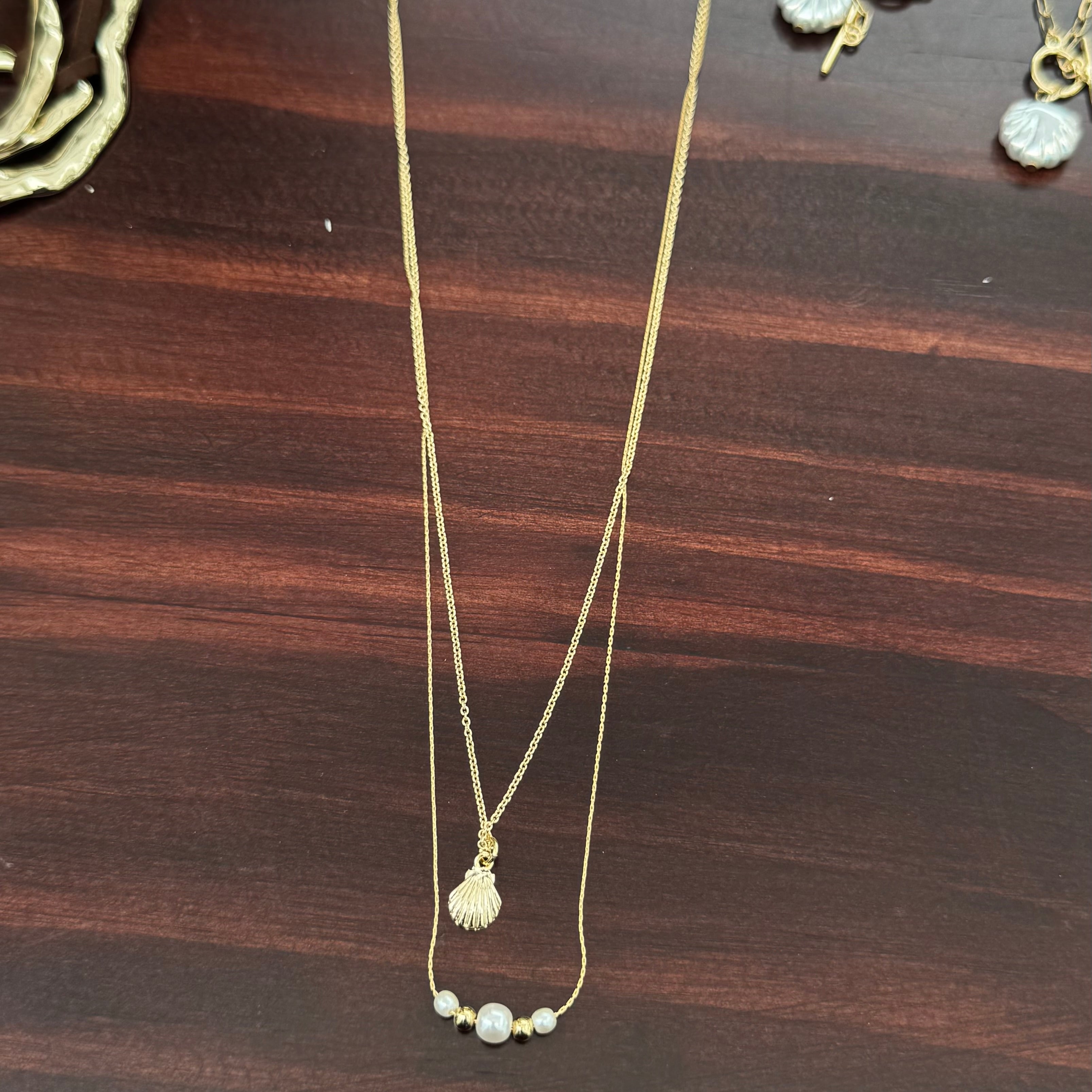 AMBAR NECKLACE