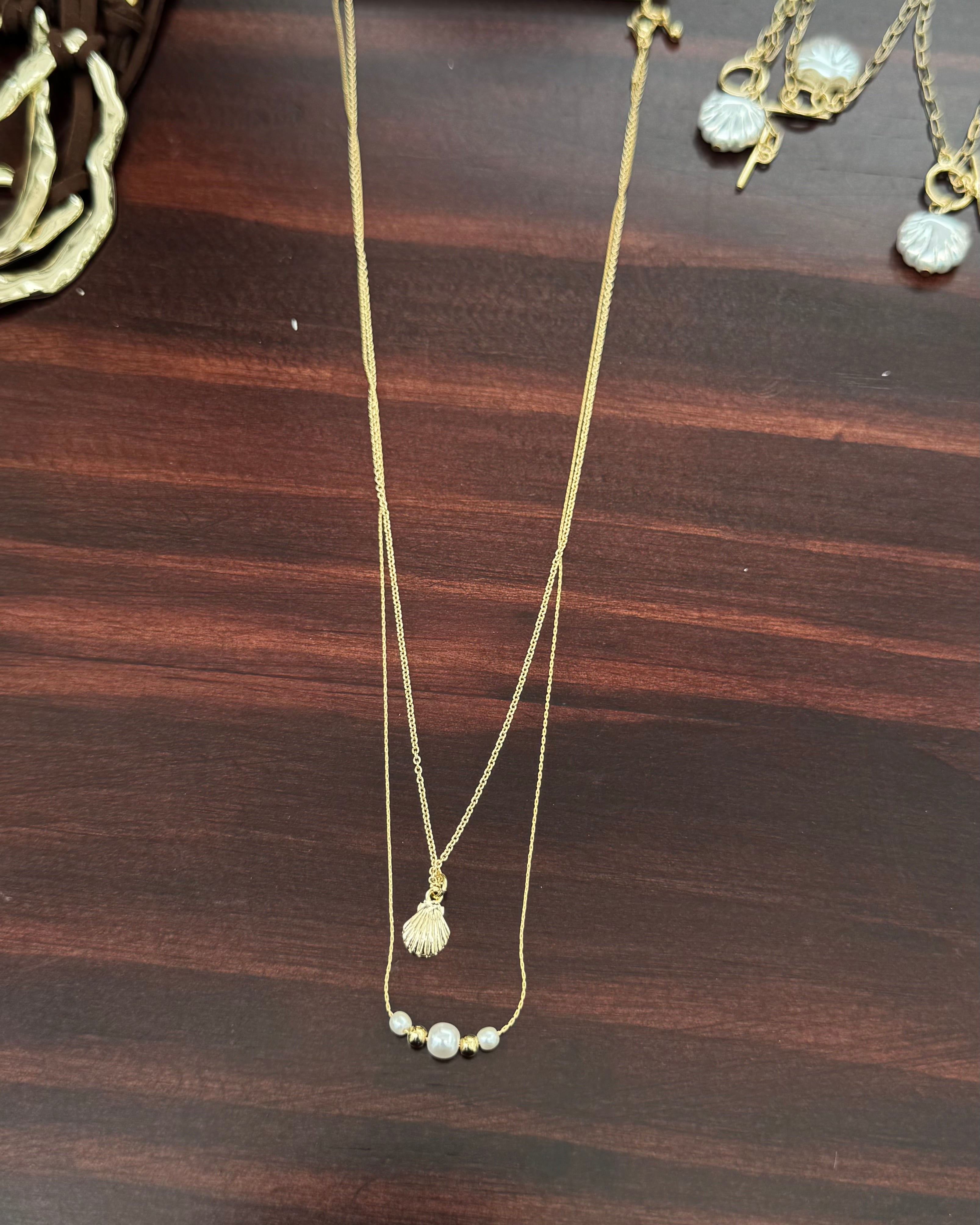 AMBAR NECKLACE