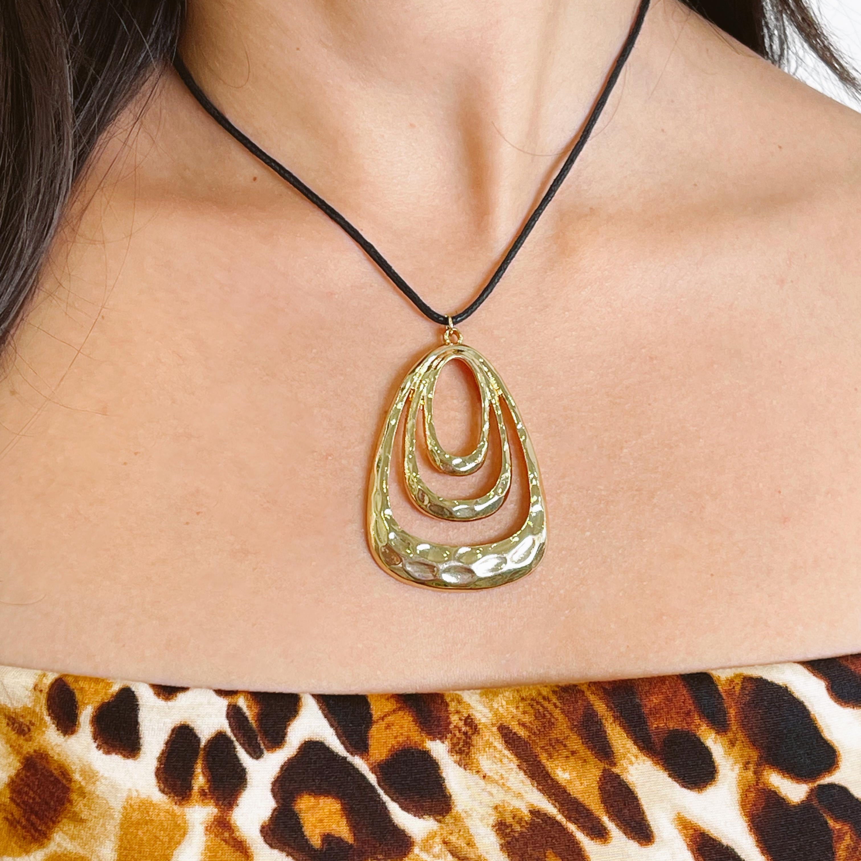 KIRA NECKLACE