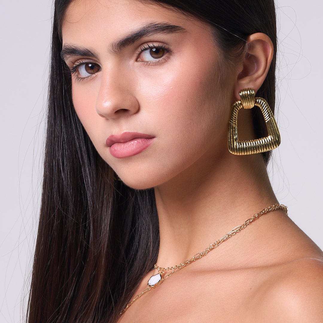 CASU EARING