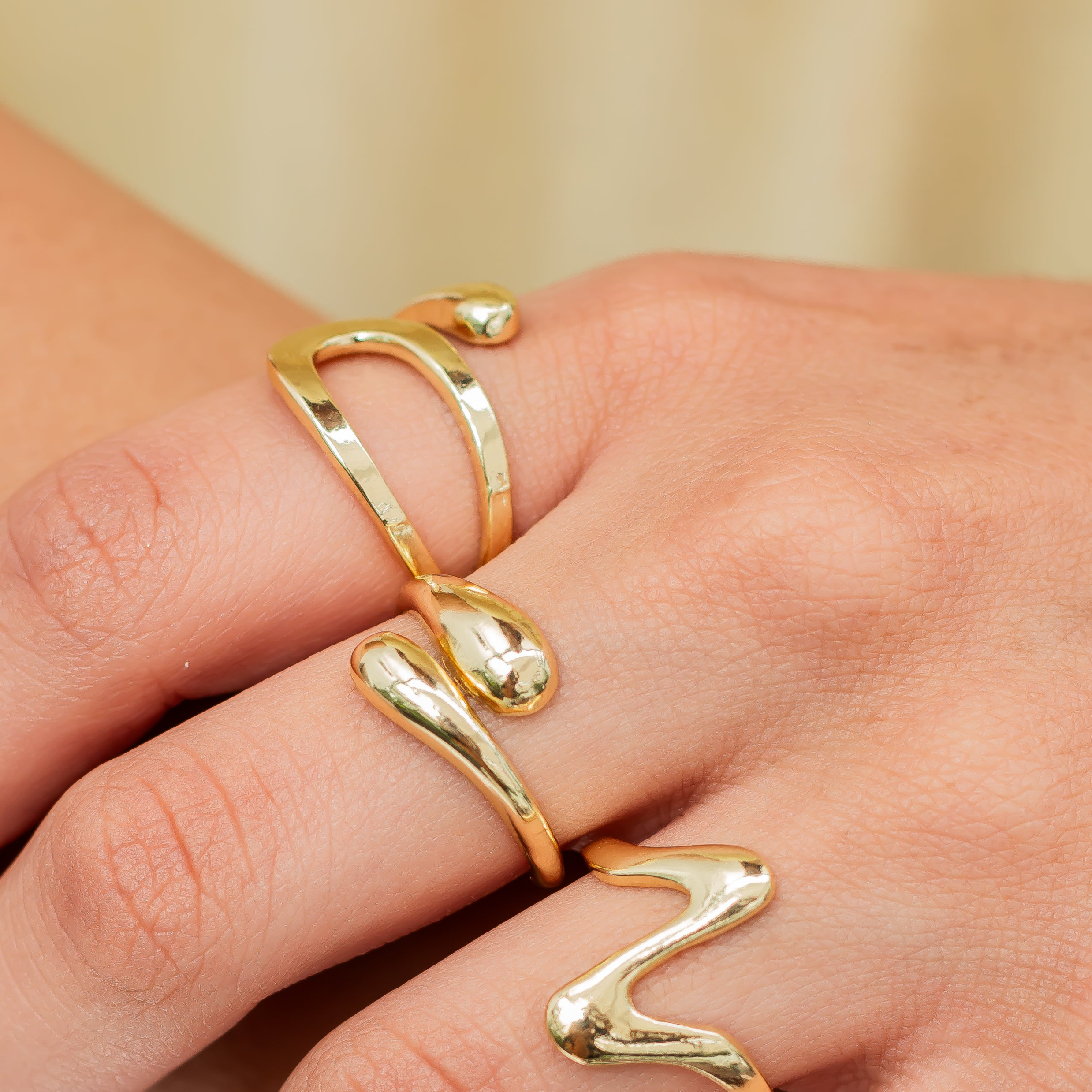 COOL GIRL RINGS