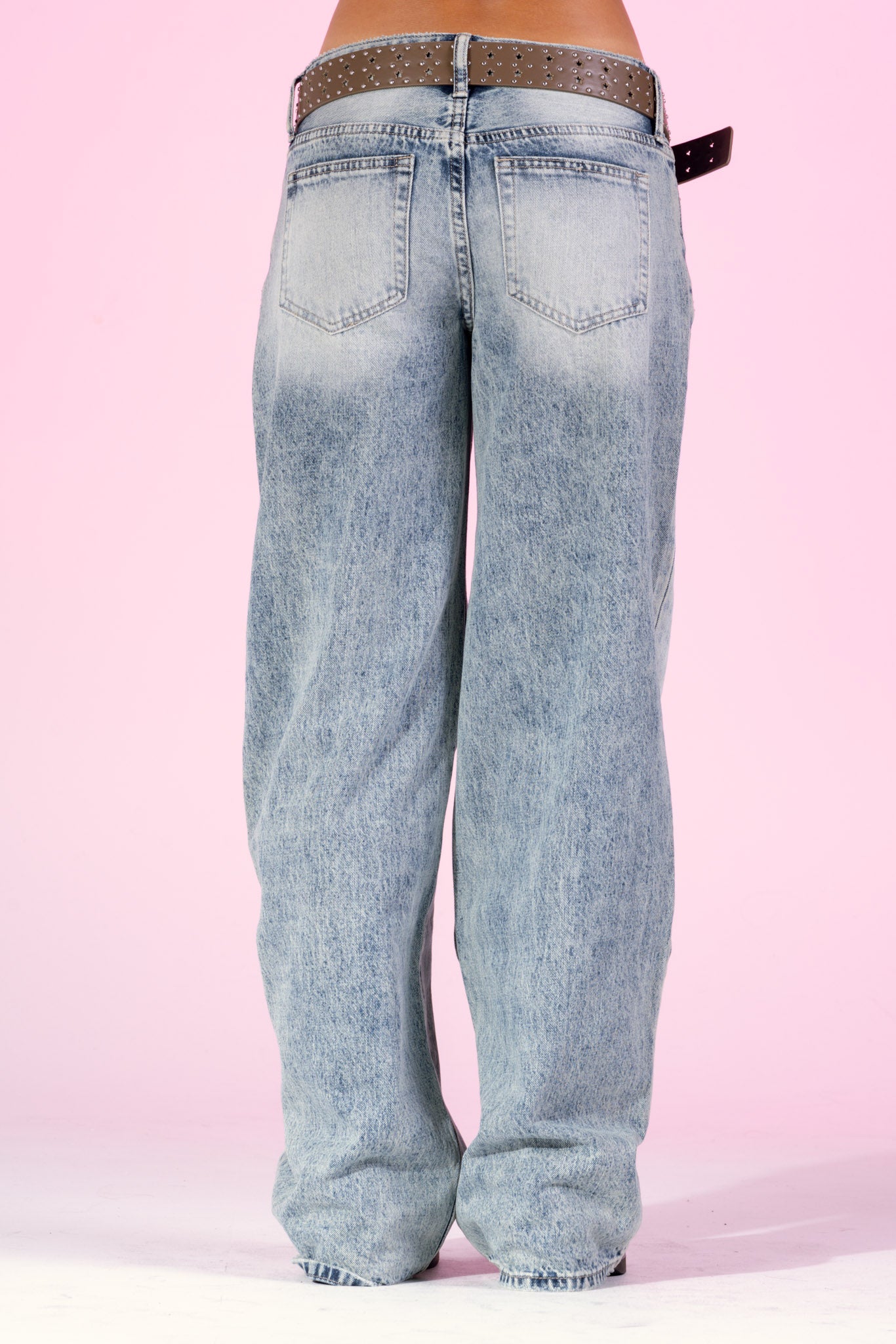 CLARA JEANS