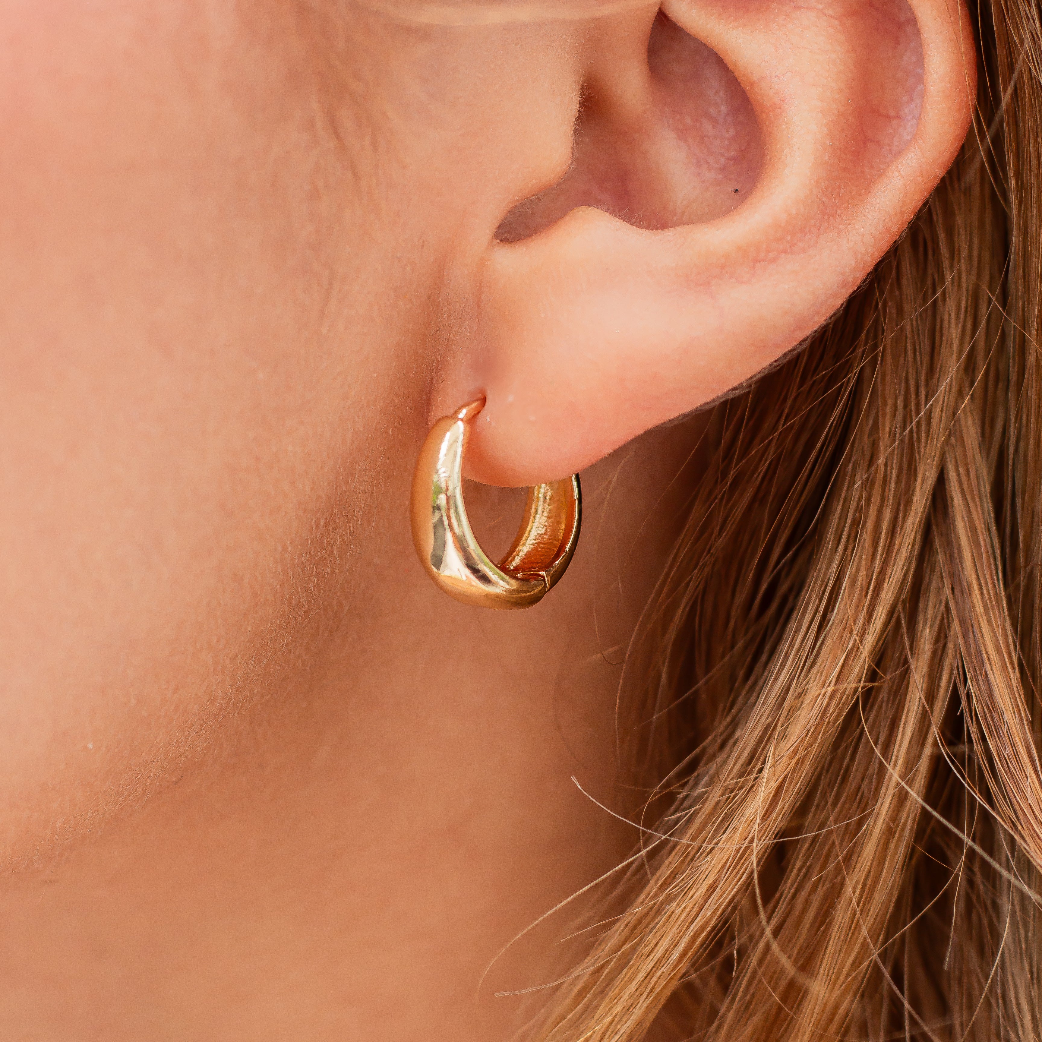 Lilo earring
