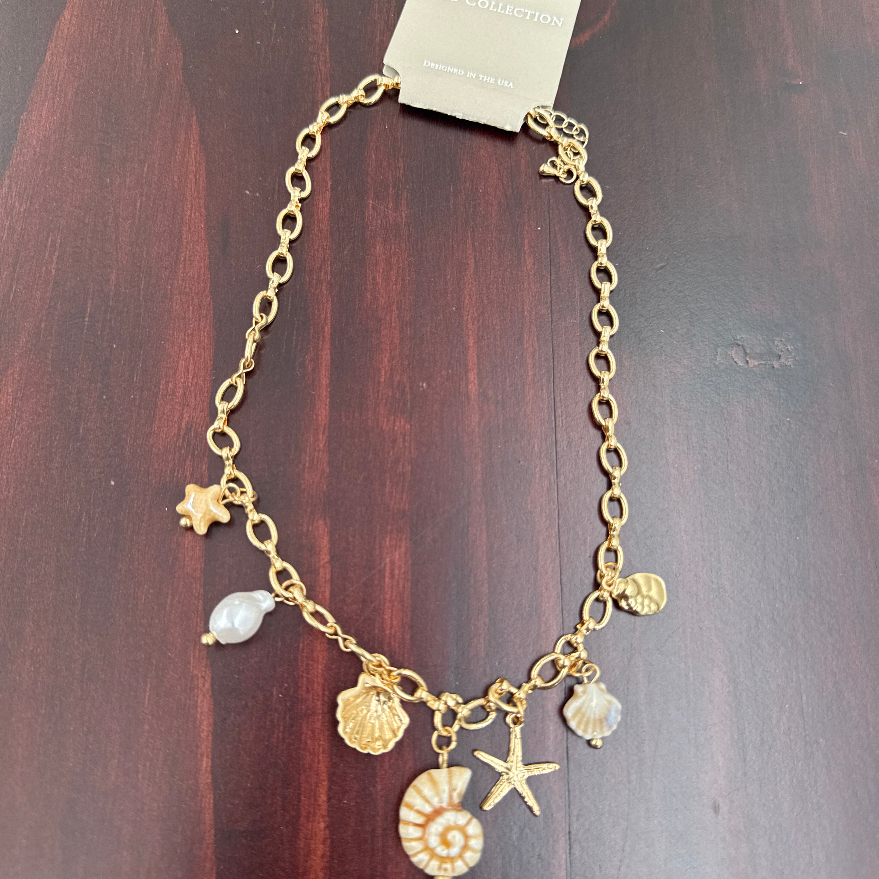 LUCY NECKLACE