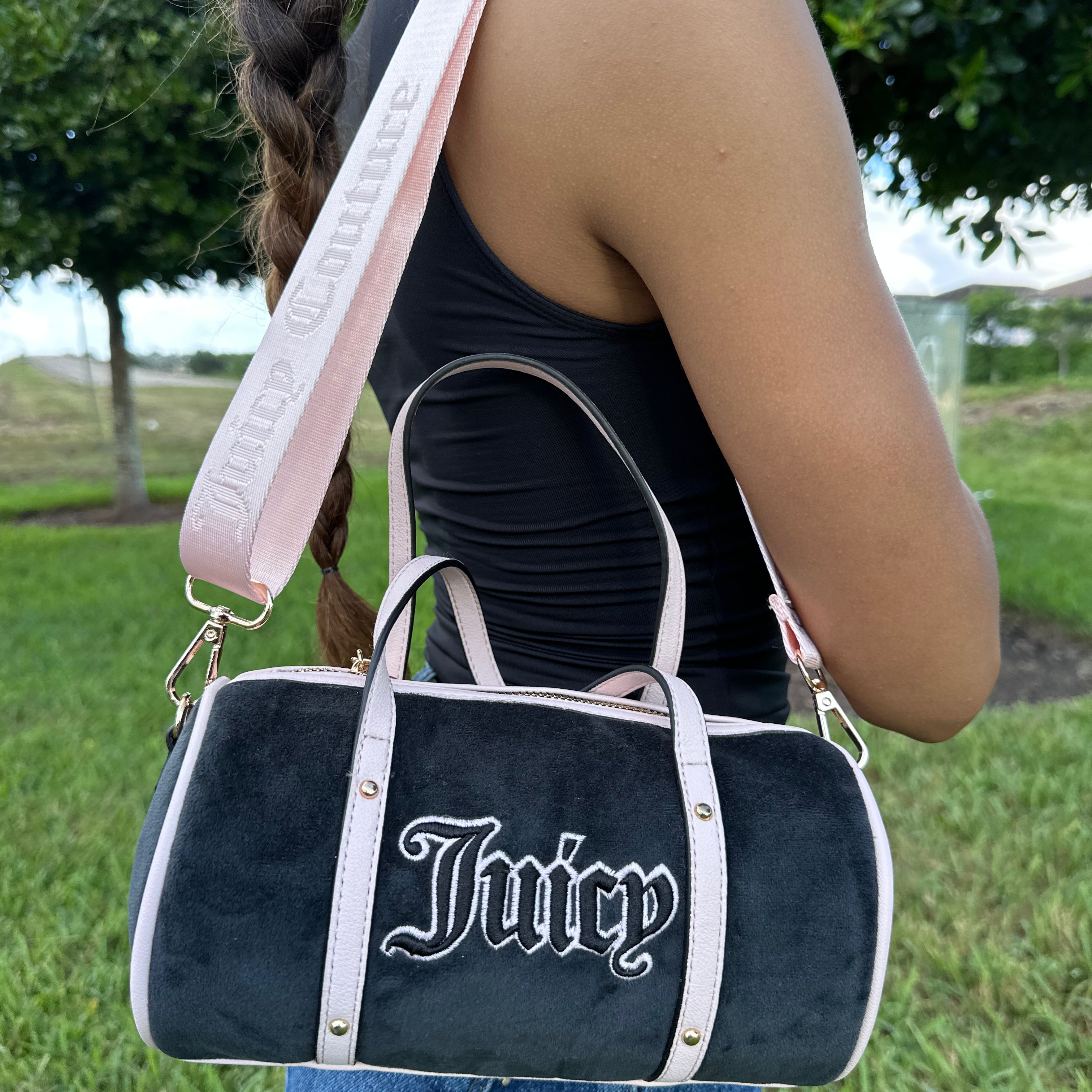 JUICY COUTURE BARREL BAG