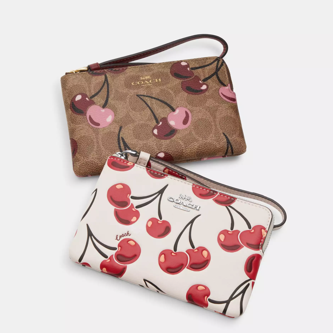 COACH CHERRY WRISTLET