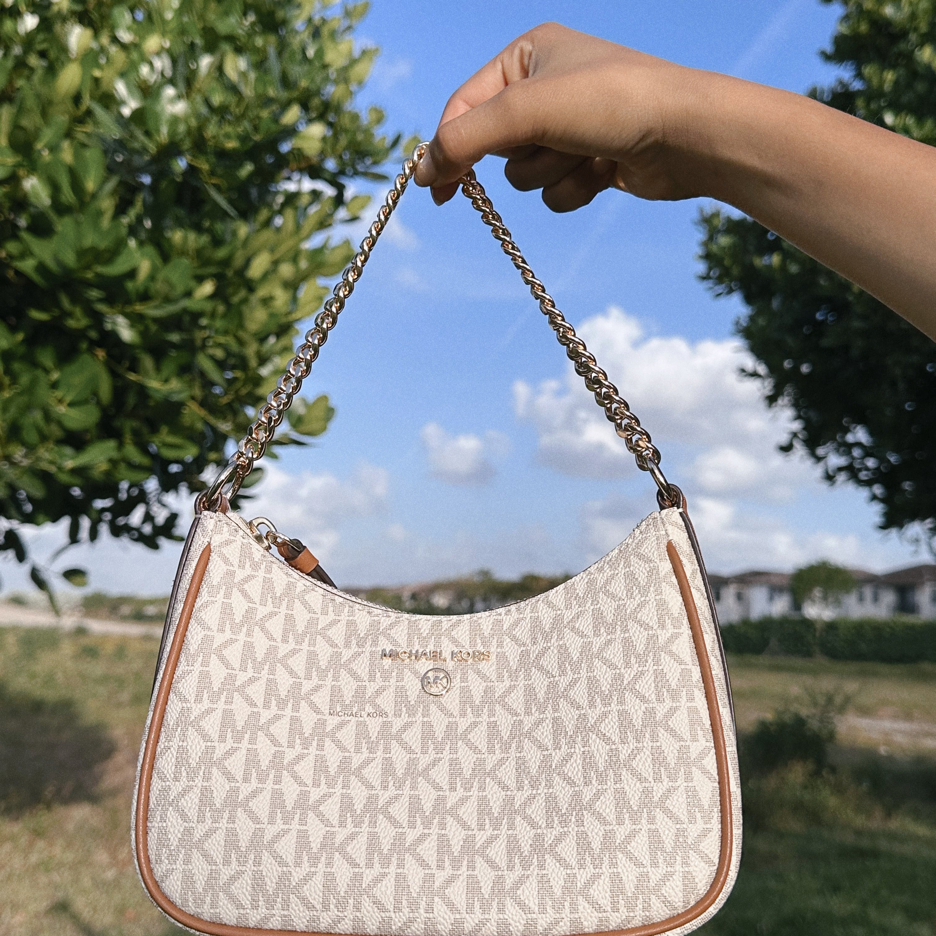 MICHAEL KORS SHOULDER BAG