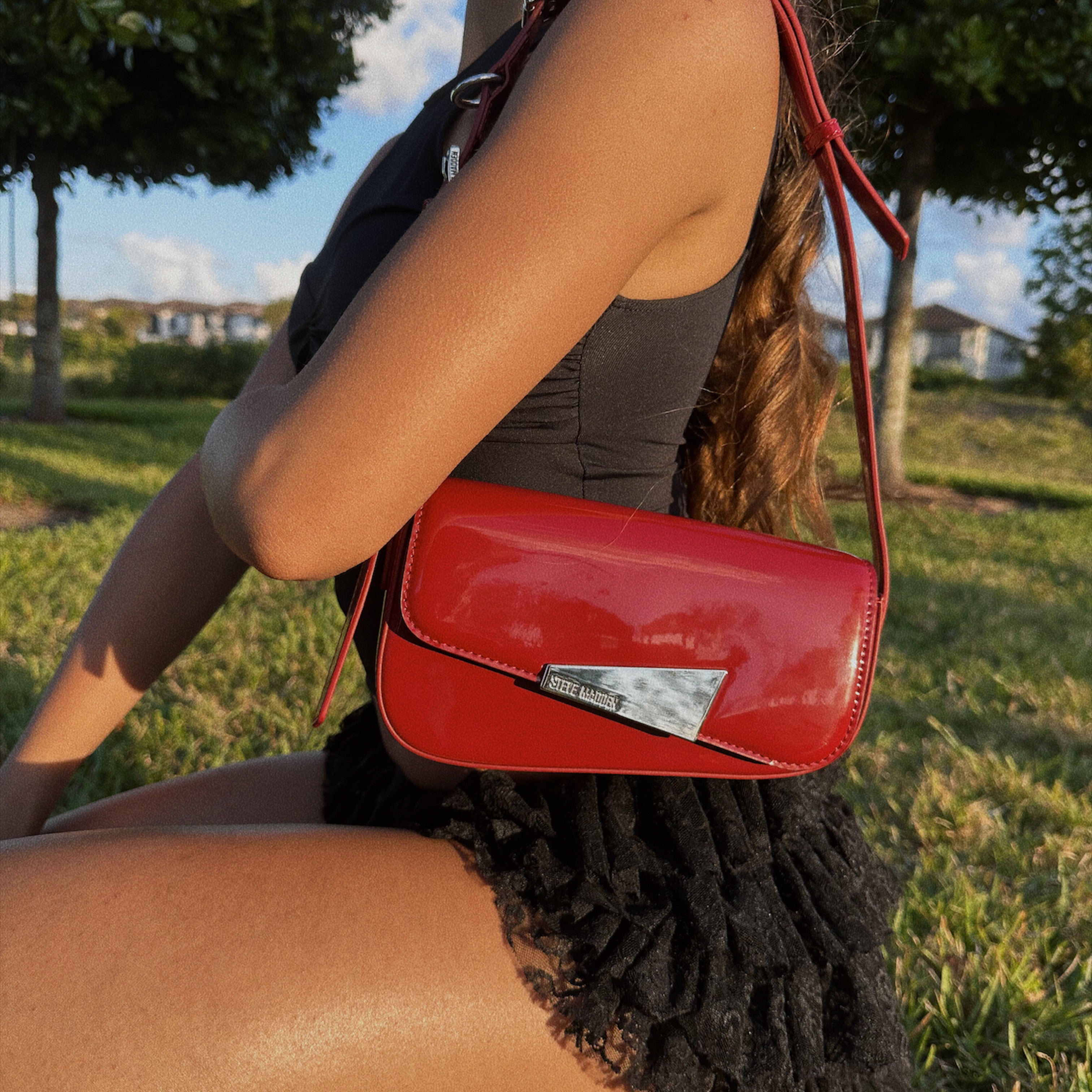 STEVE MADDEN RED BAG