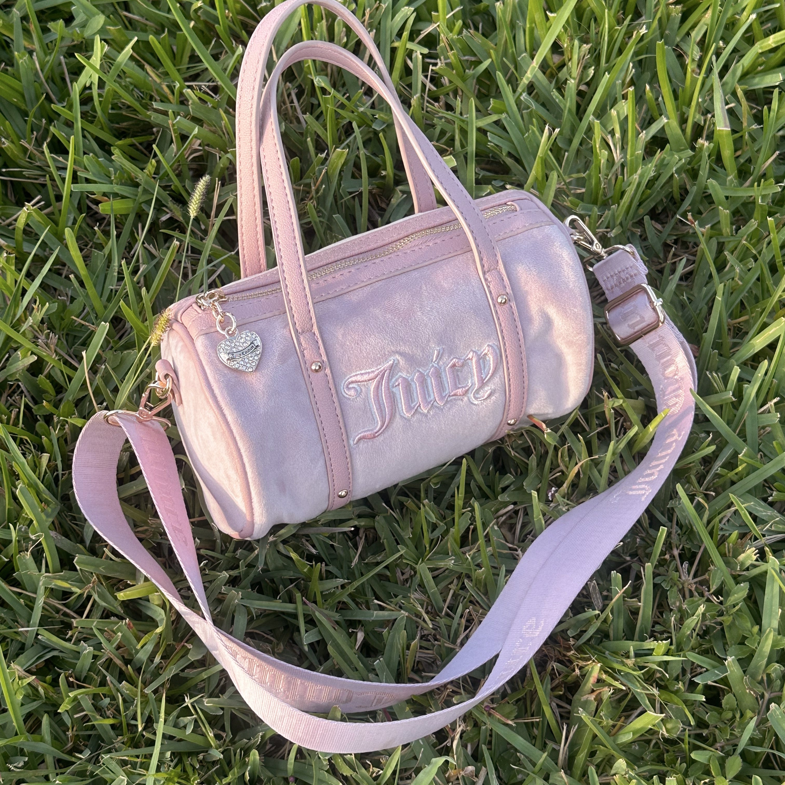 JUICY COUTURE BARREL BAG