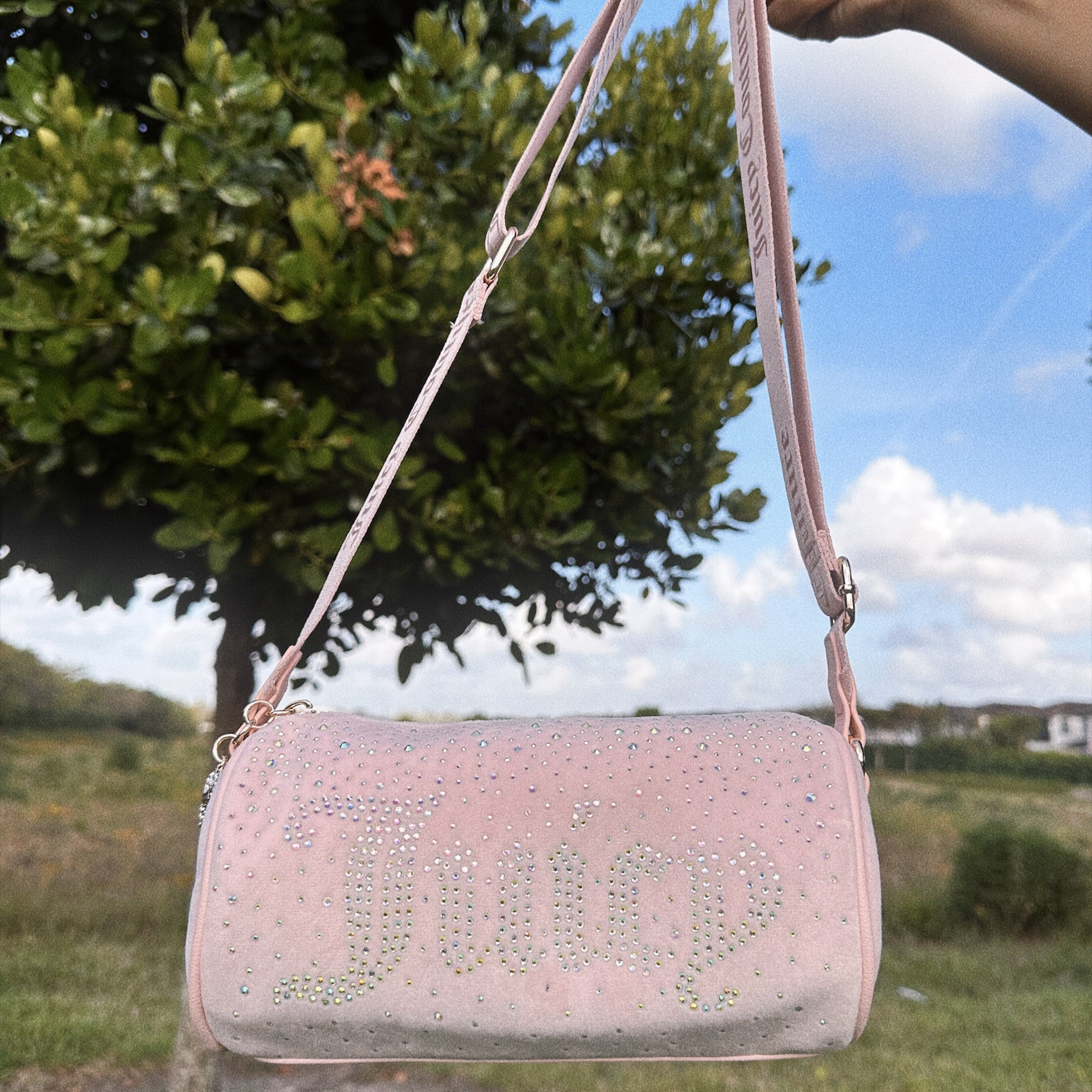 JUICY COUTURE BARREL CROSSBODY BAG