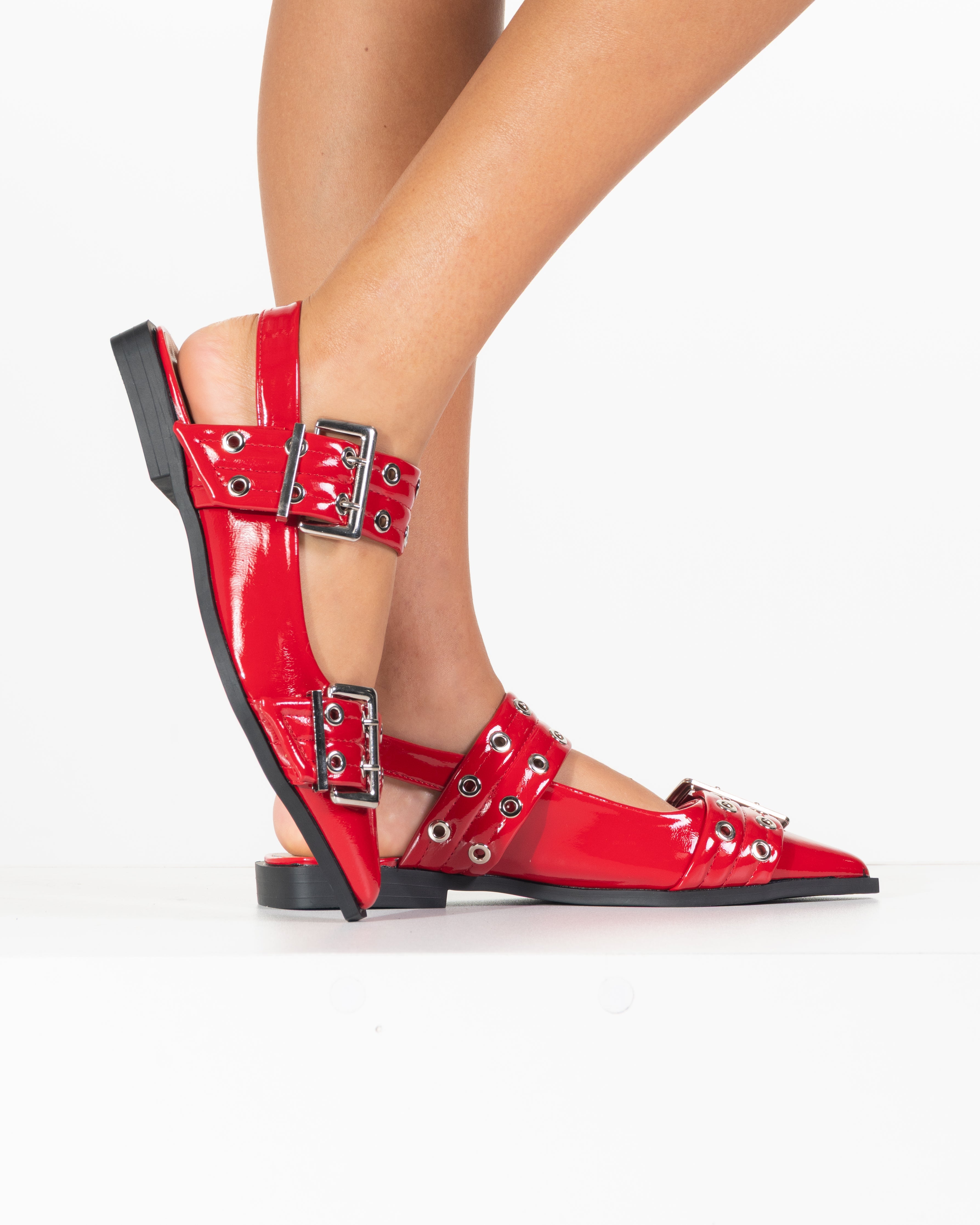 CAMIL SANDALS