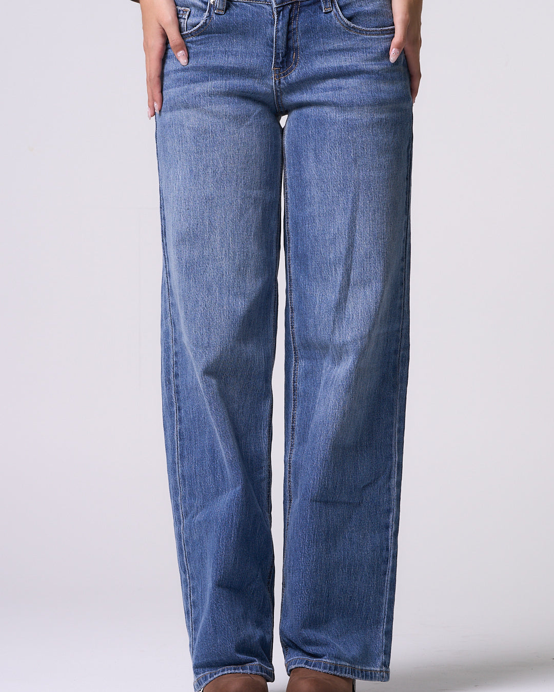 MACHI JEANS