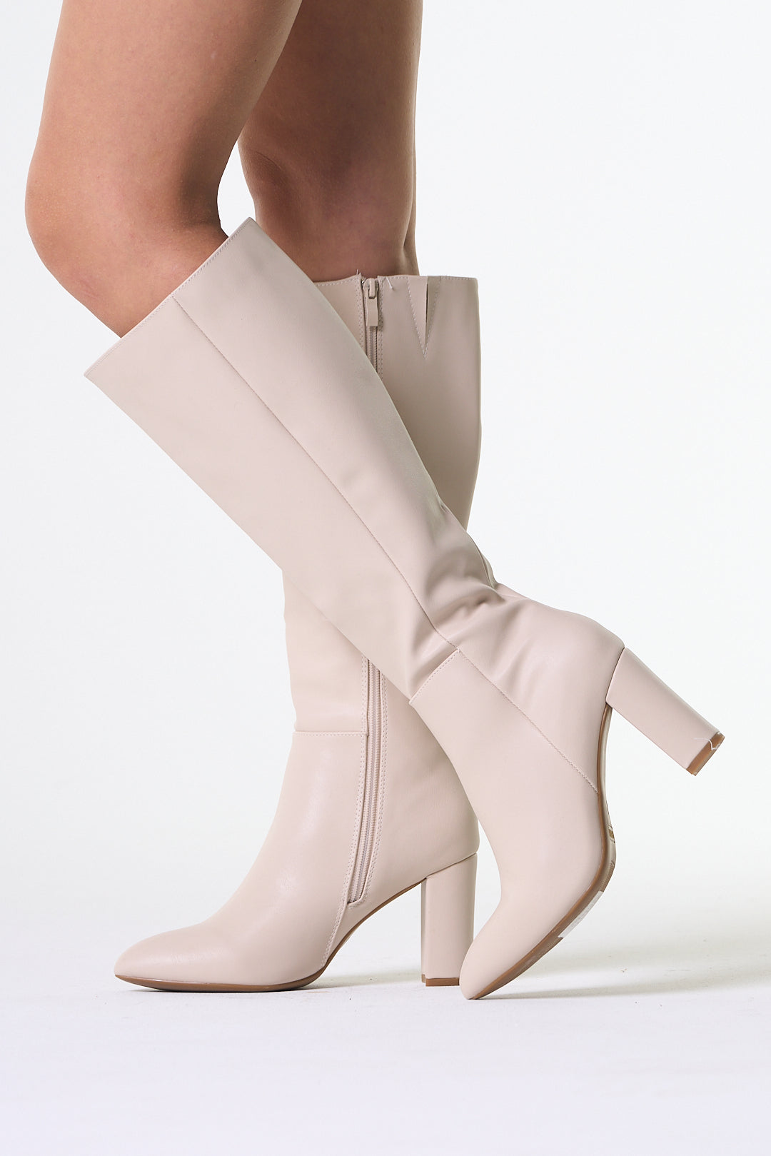 GINE BOOTS