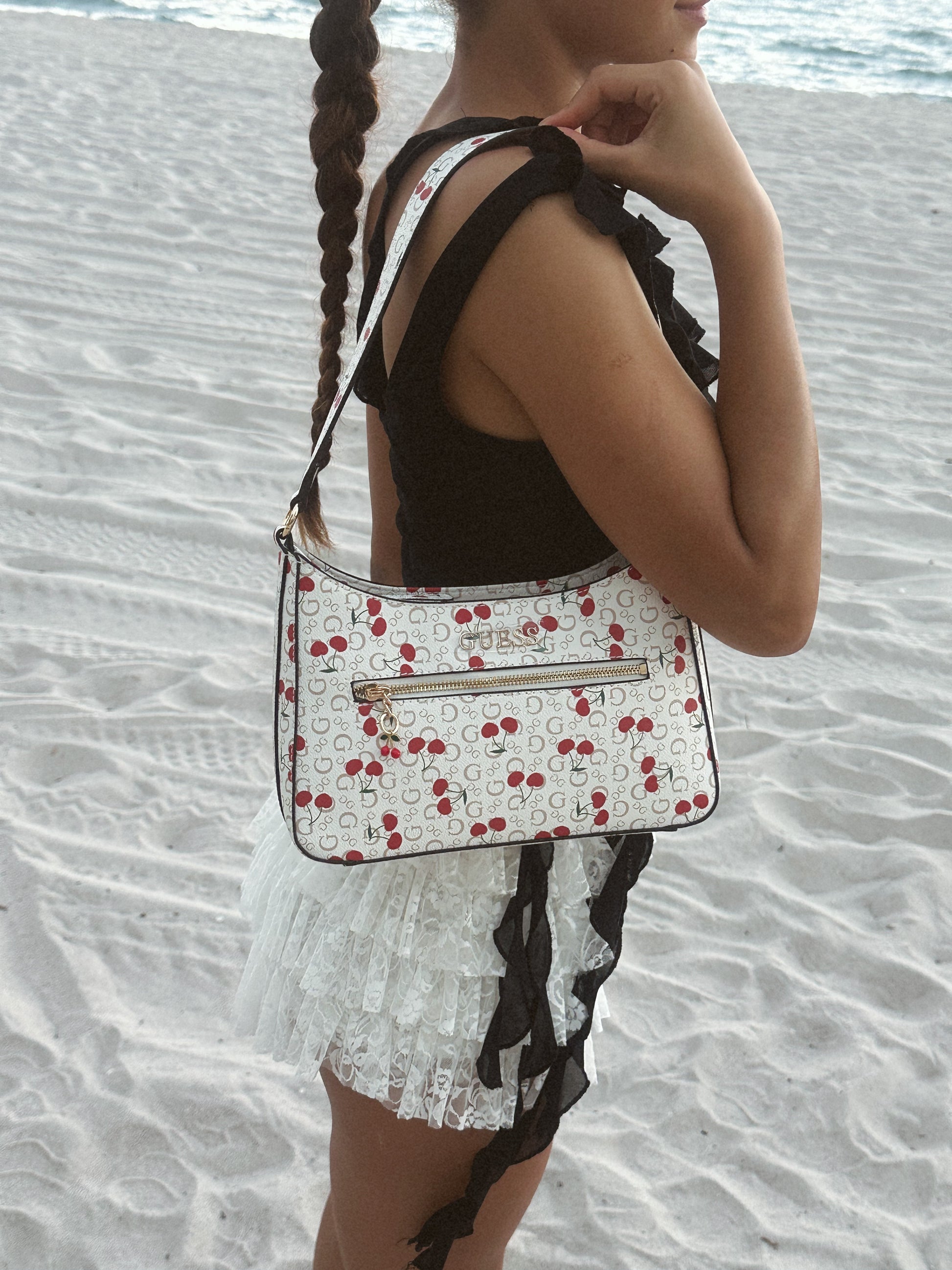 GUESS CHERRY BAG