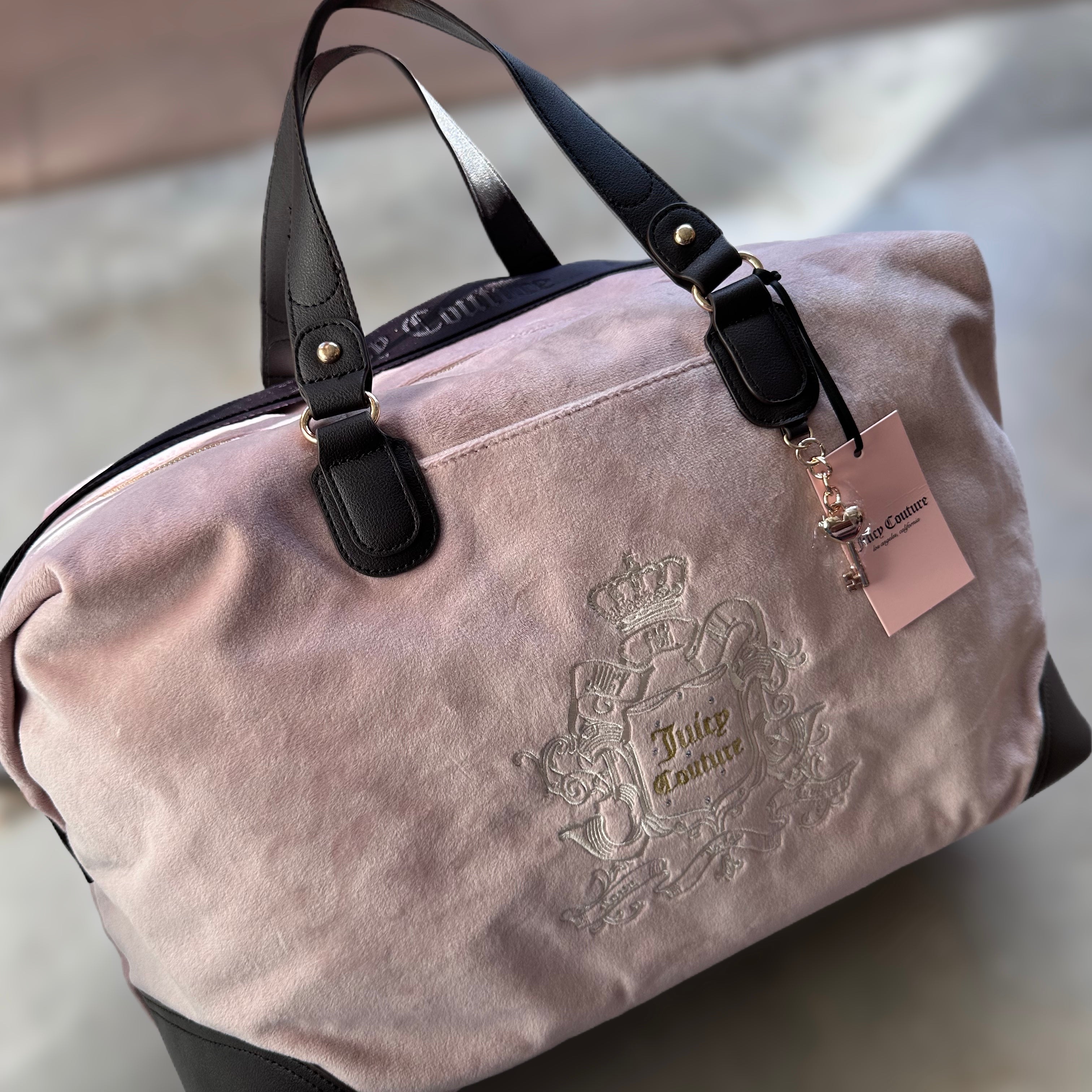 JUICY COUTURE TRAVEL BAG