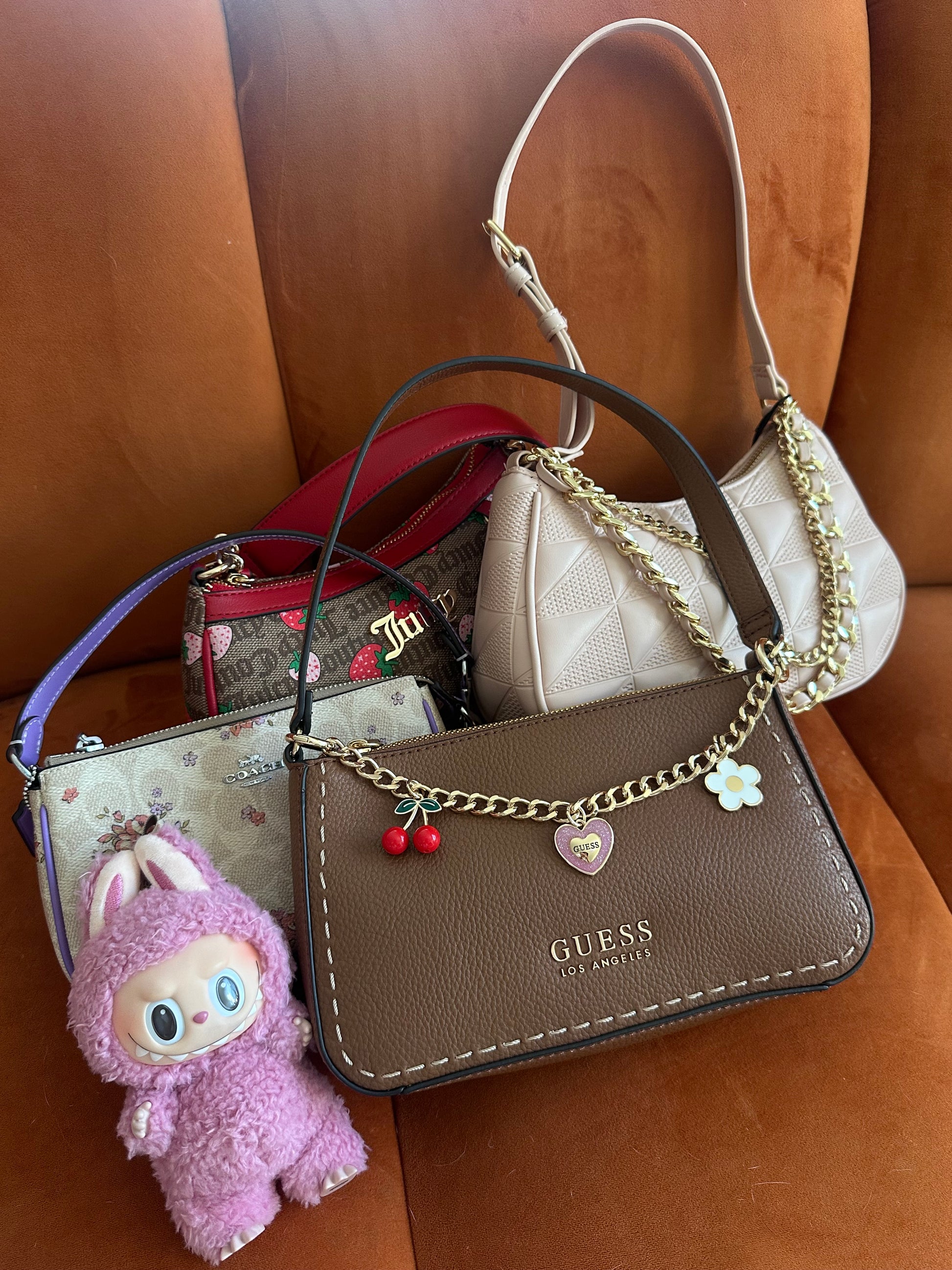 GUESS SHOULDER BAG