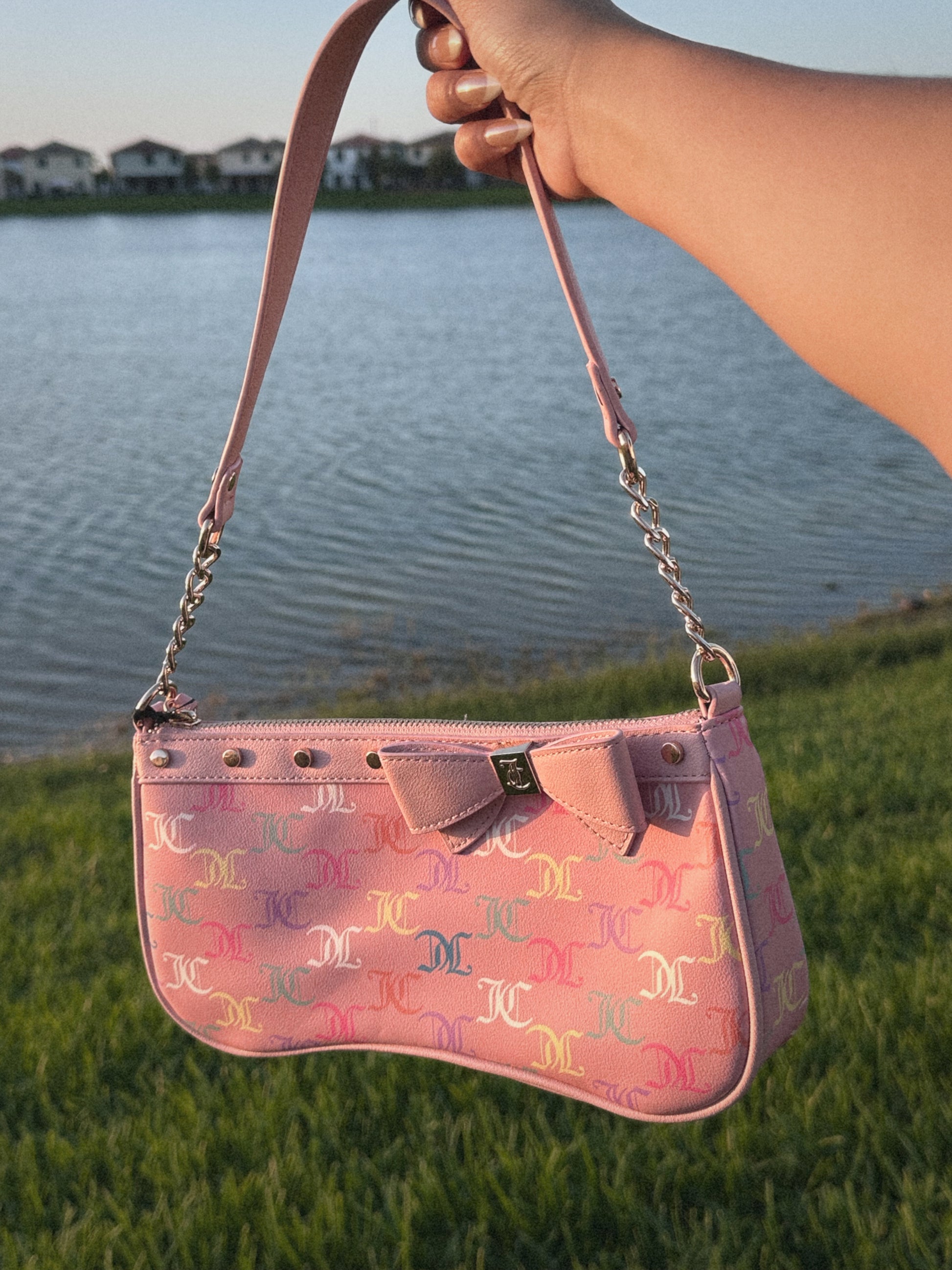 JUICY COUTURE BAGUETTE BAG