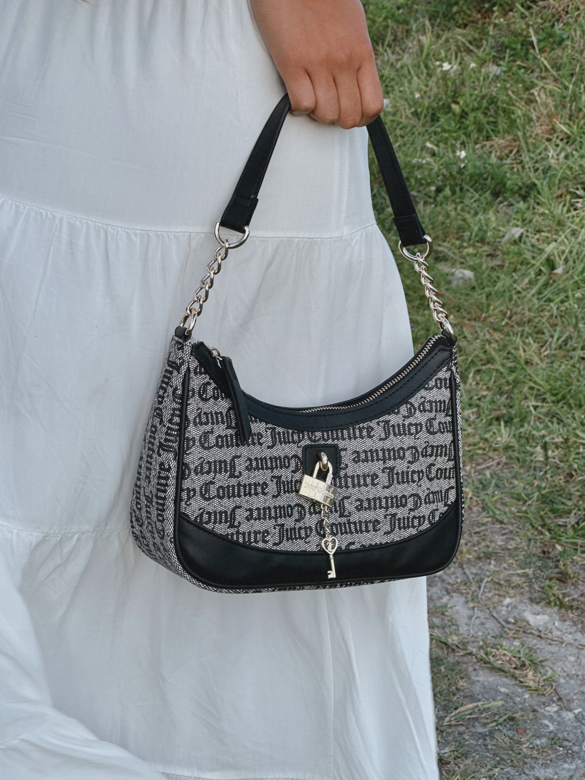 JUICY COUTURE SIGNATURE BAG