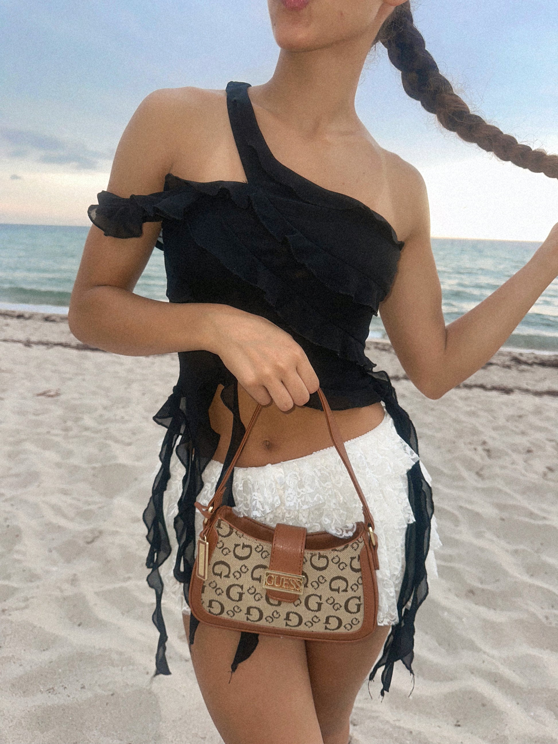 GUESS LOGO SHOULDER BAG