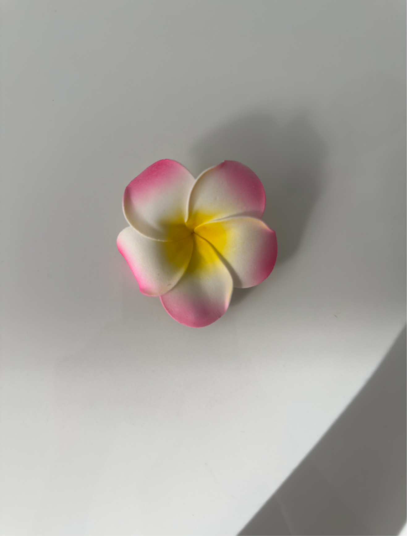 Pink Island girl hair clip