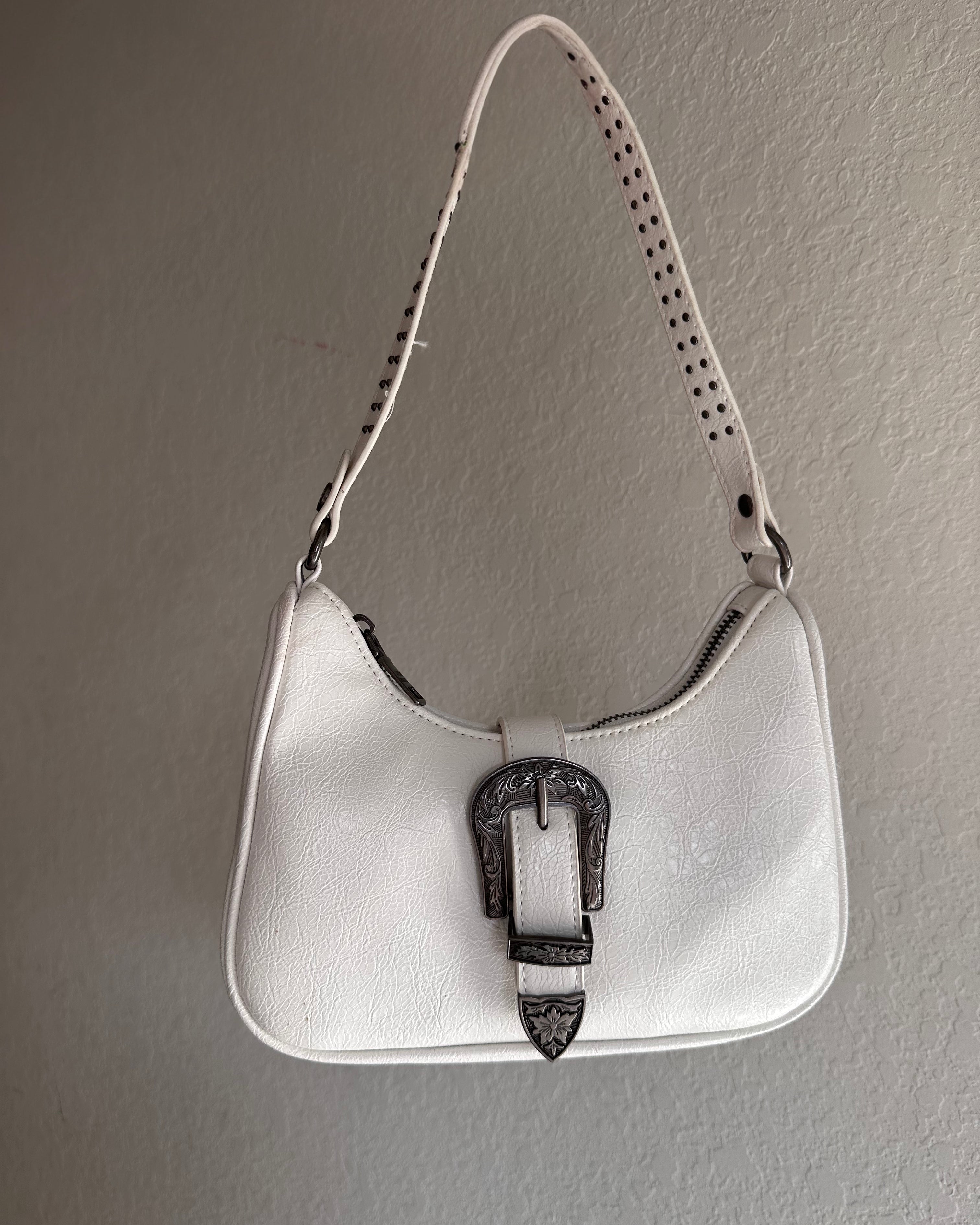 STEVE MADDEN BUCKLE BAG