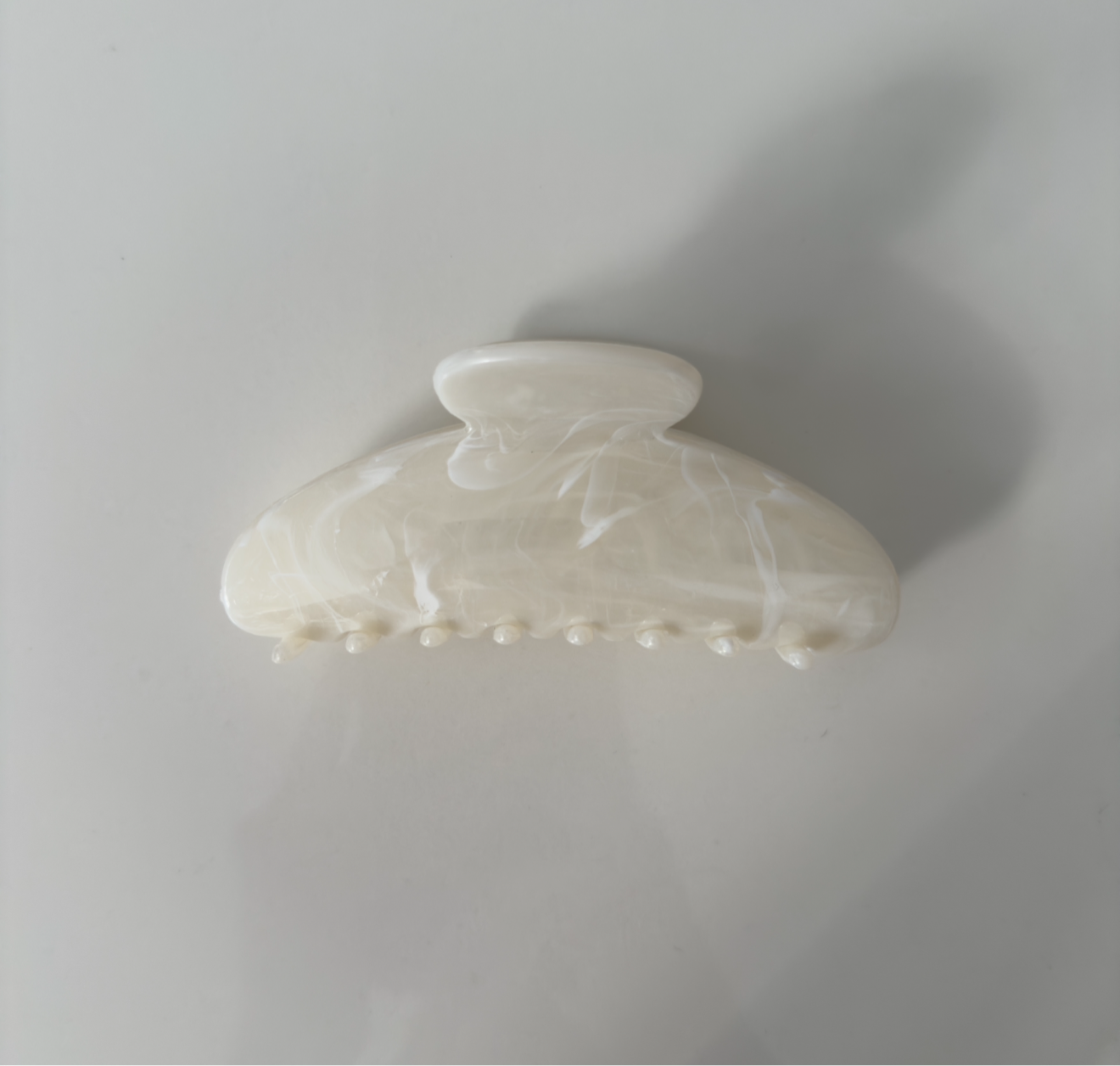 Mármol hair clip