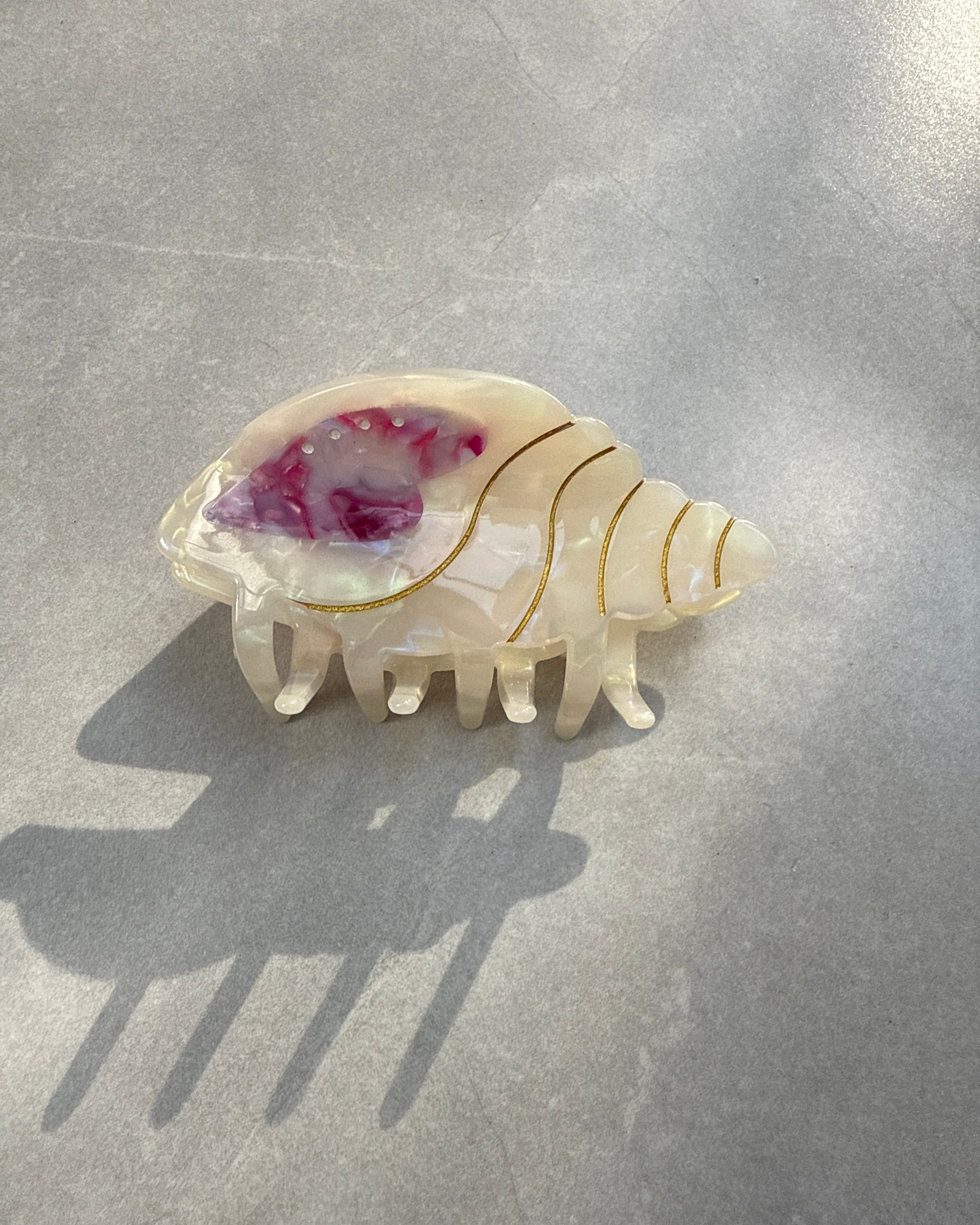 SHELL HAIR CLIP