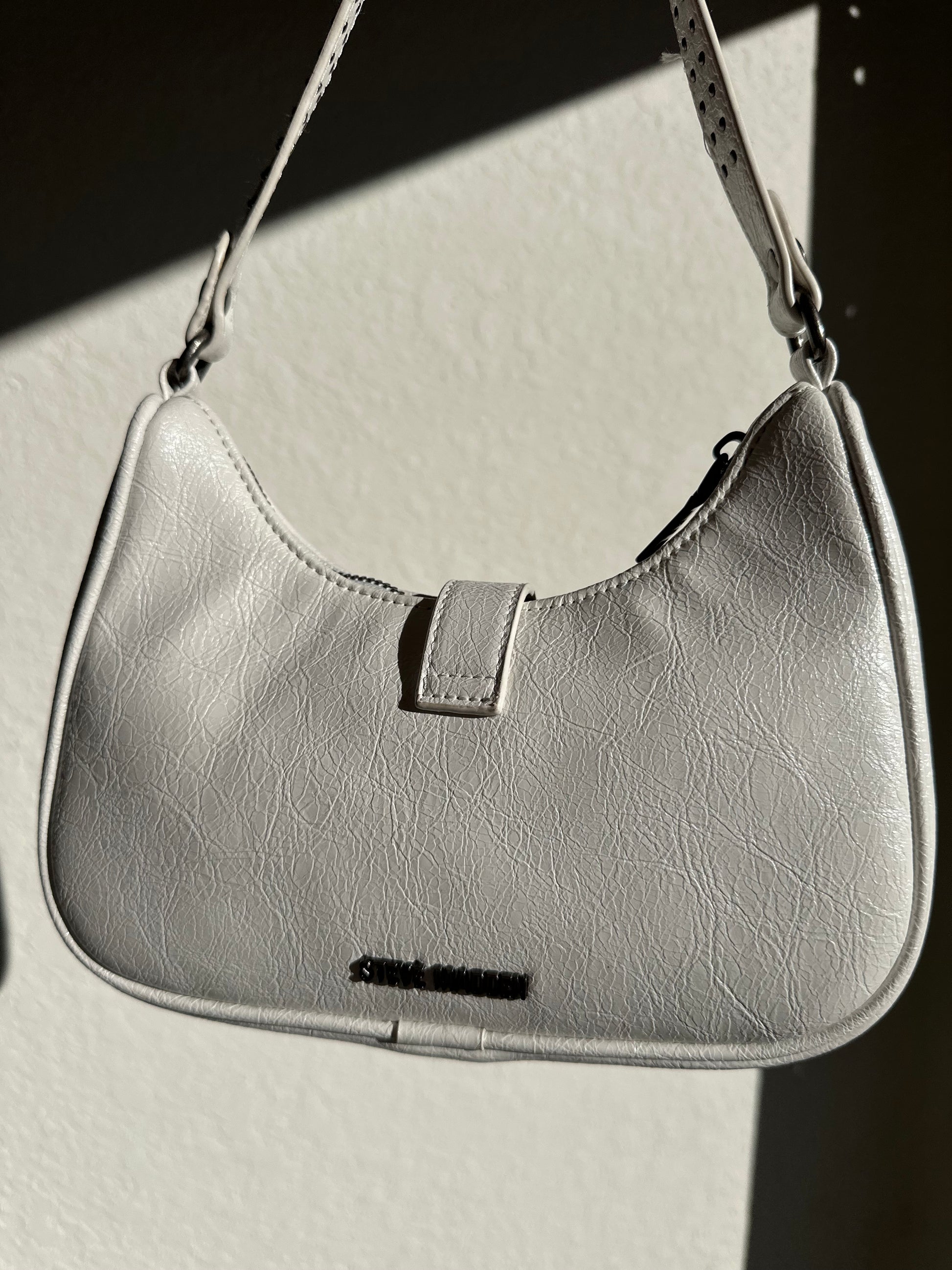 STEVE MADDEN BUCKLE BAG