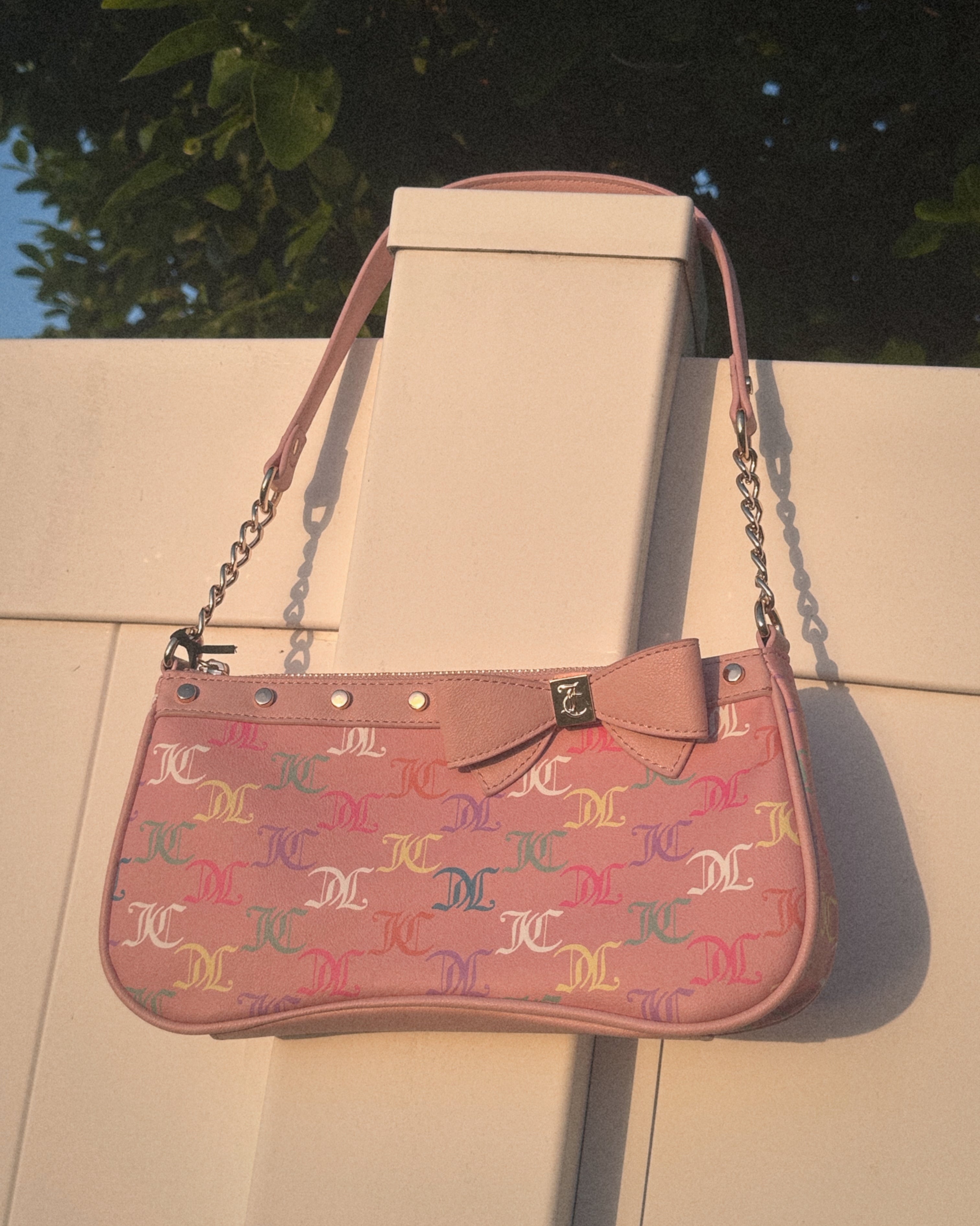 JUICY COUTURE BAGUETTE BAG