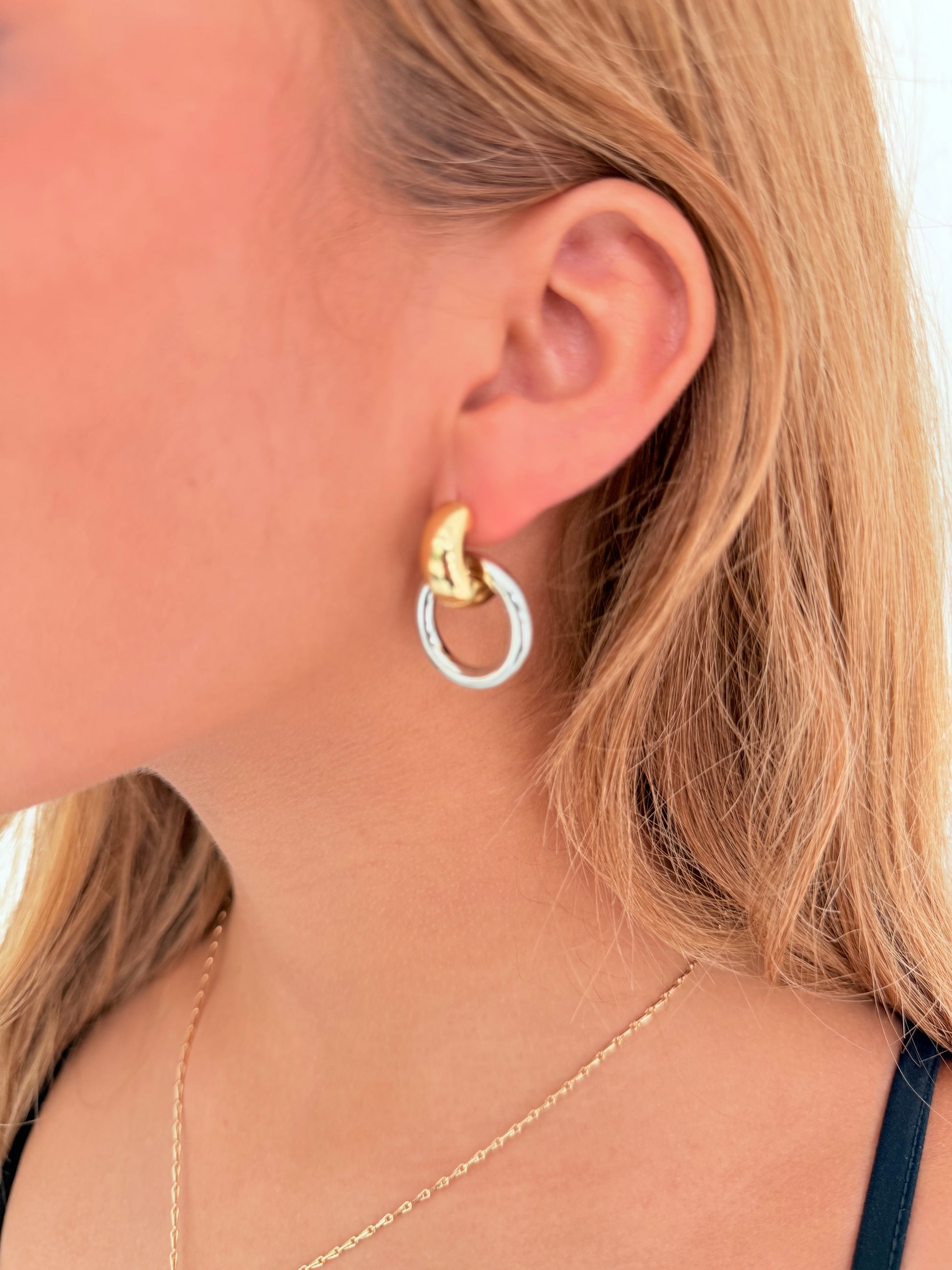 DANI EARRINGS