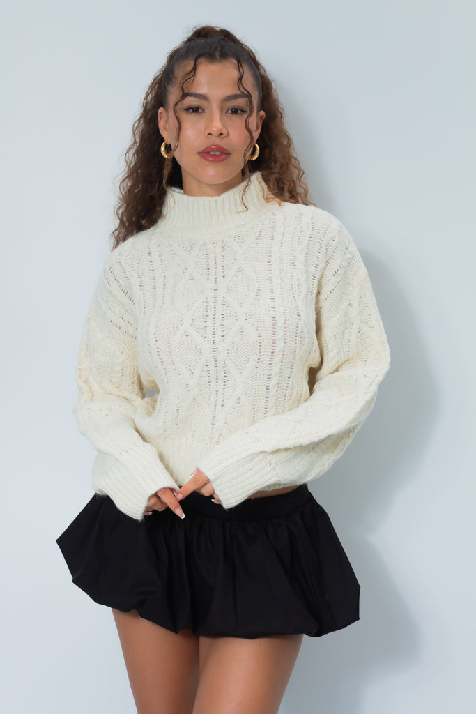 SADY BEIGE SWEATER