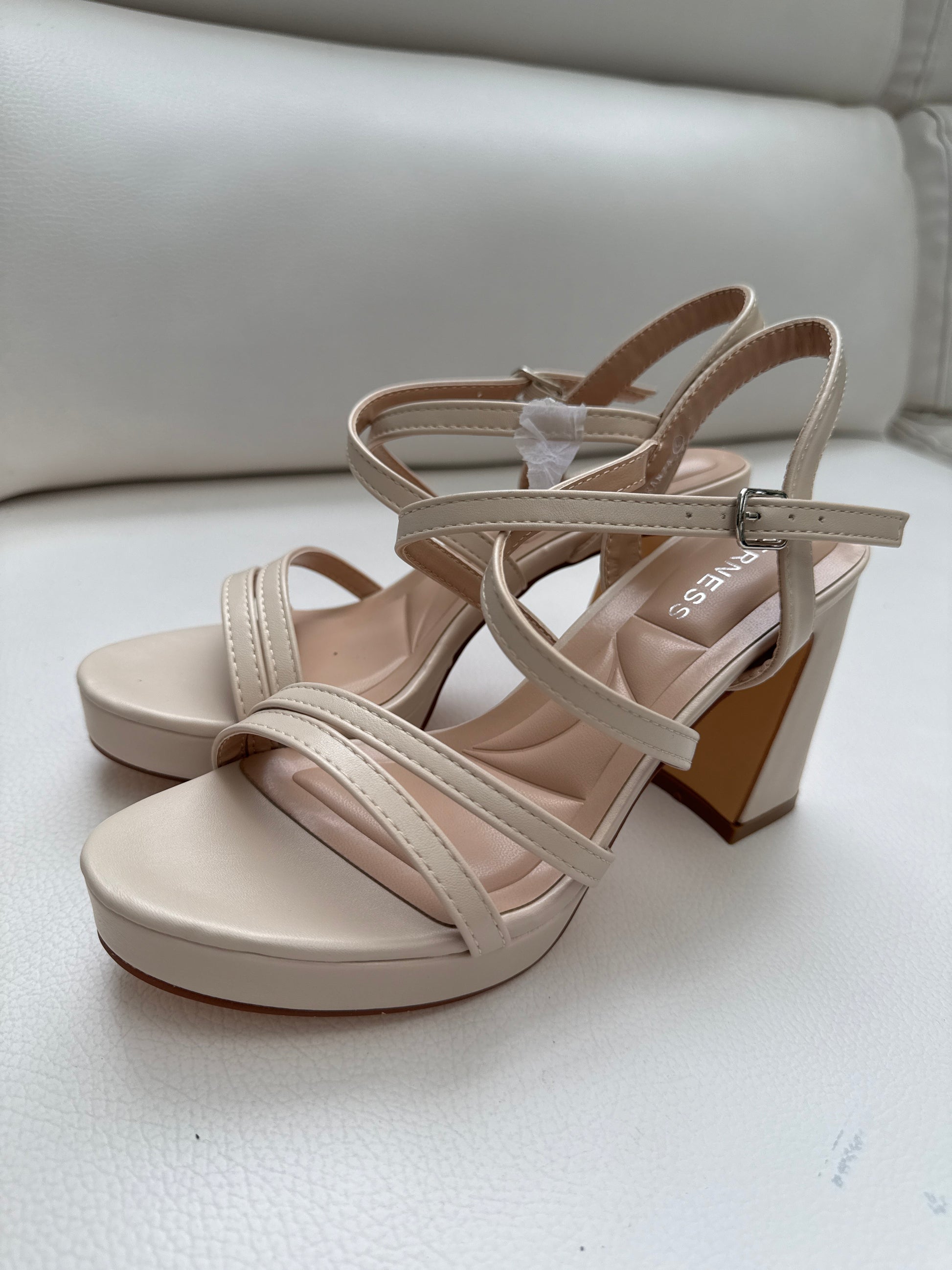 SISI SANDALS