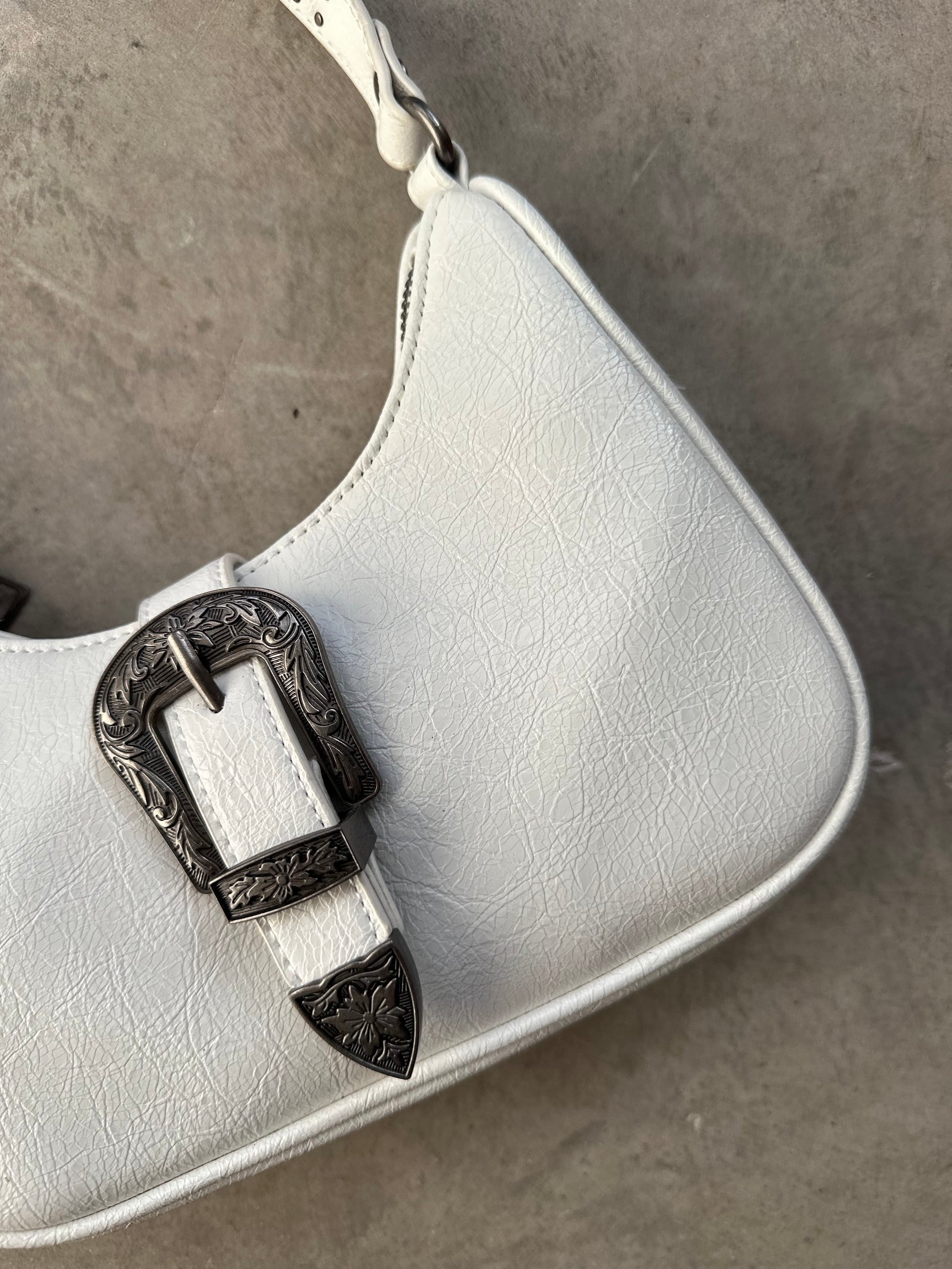 STEVE MADDEN BUCKLE BAG