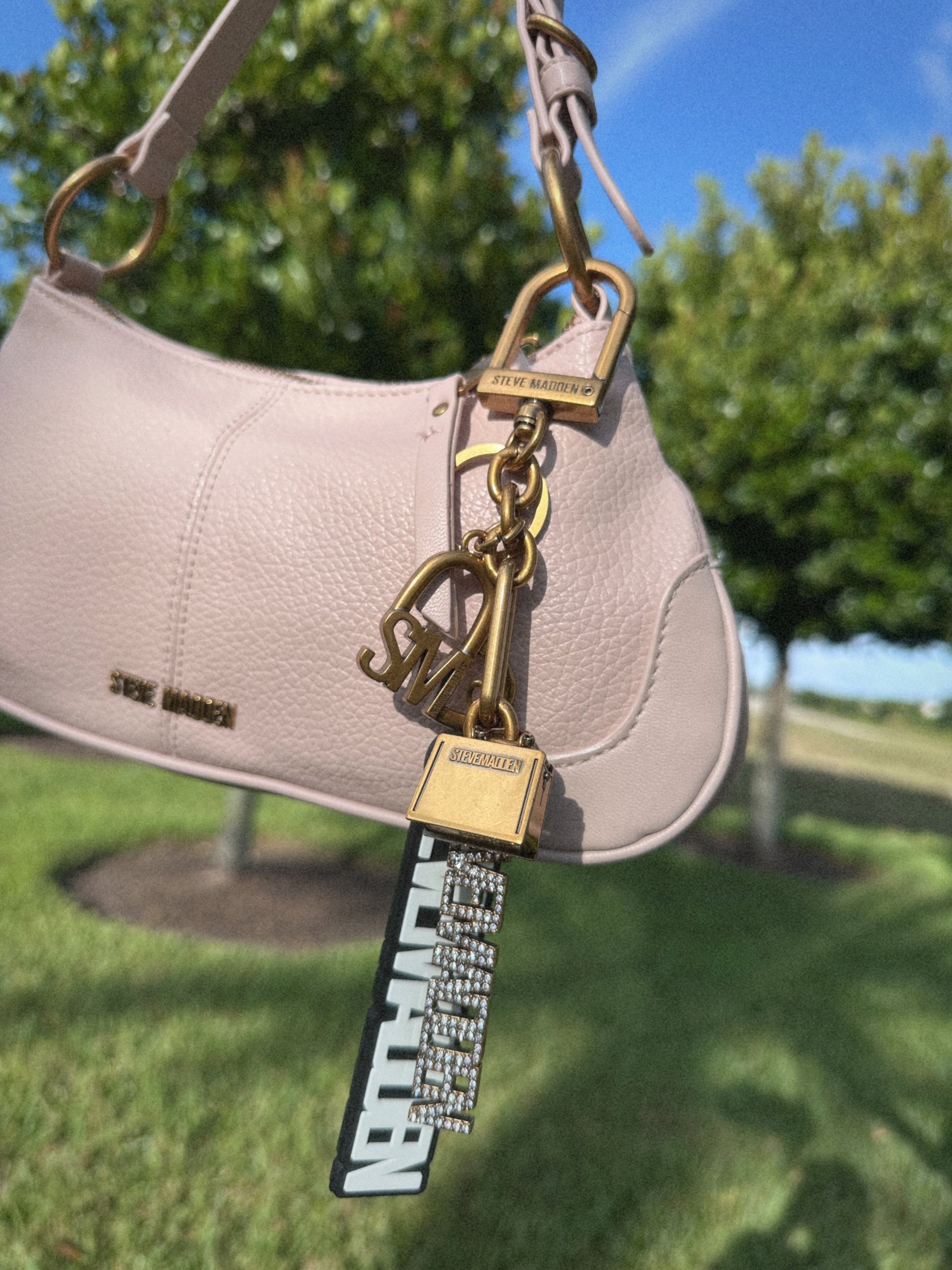 STEVE MADDEN SHOULDER BAG