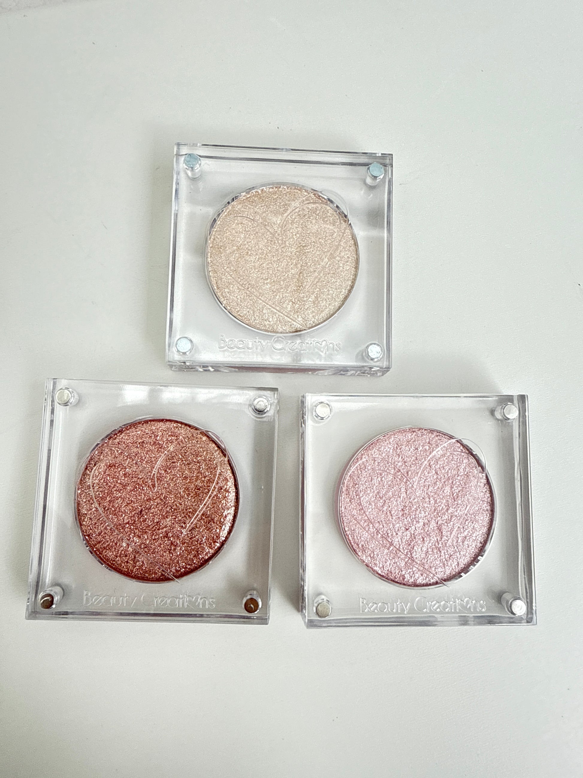 3 GLOW SHADOWS