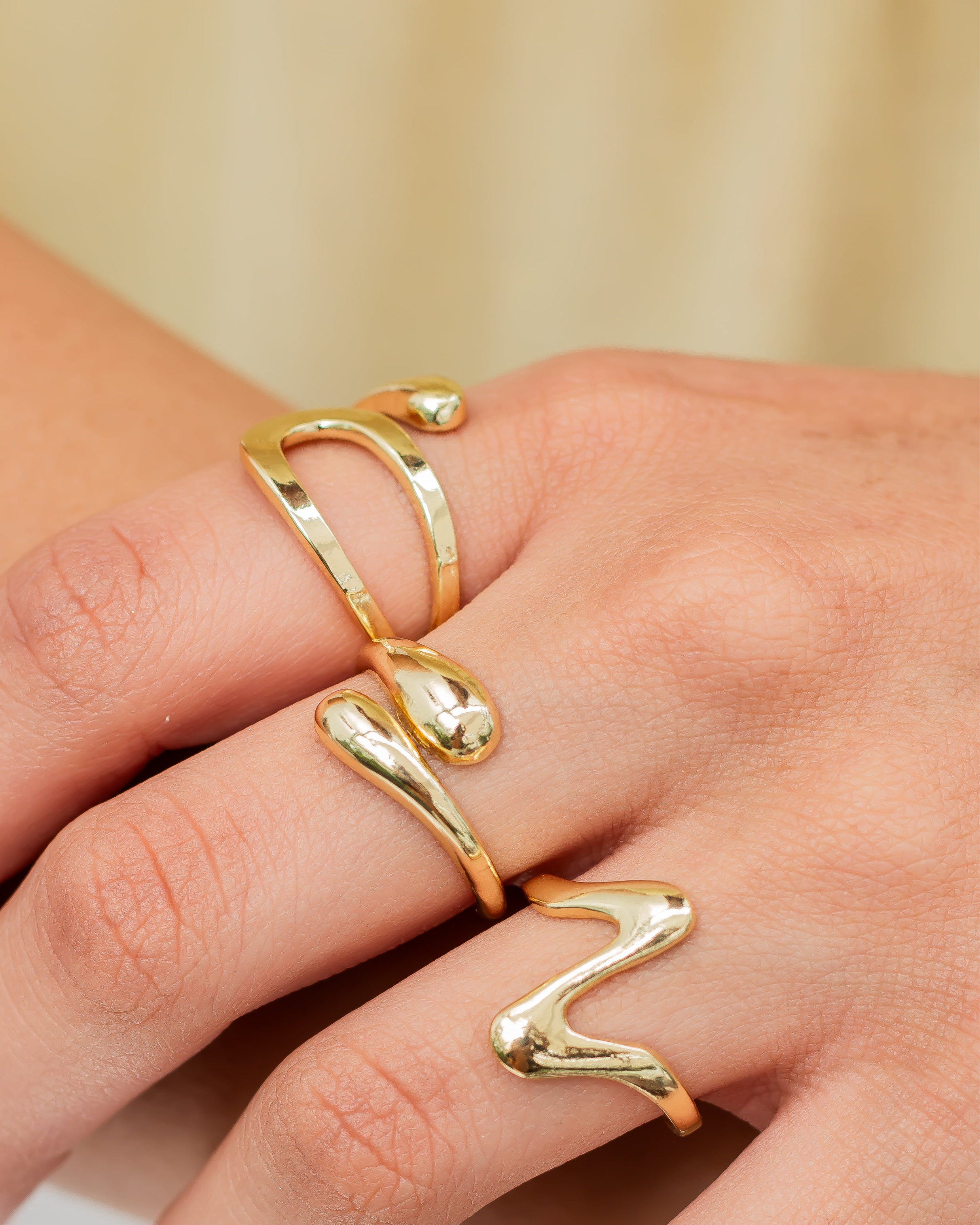 COOL GIRL RINGS