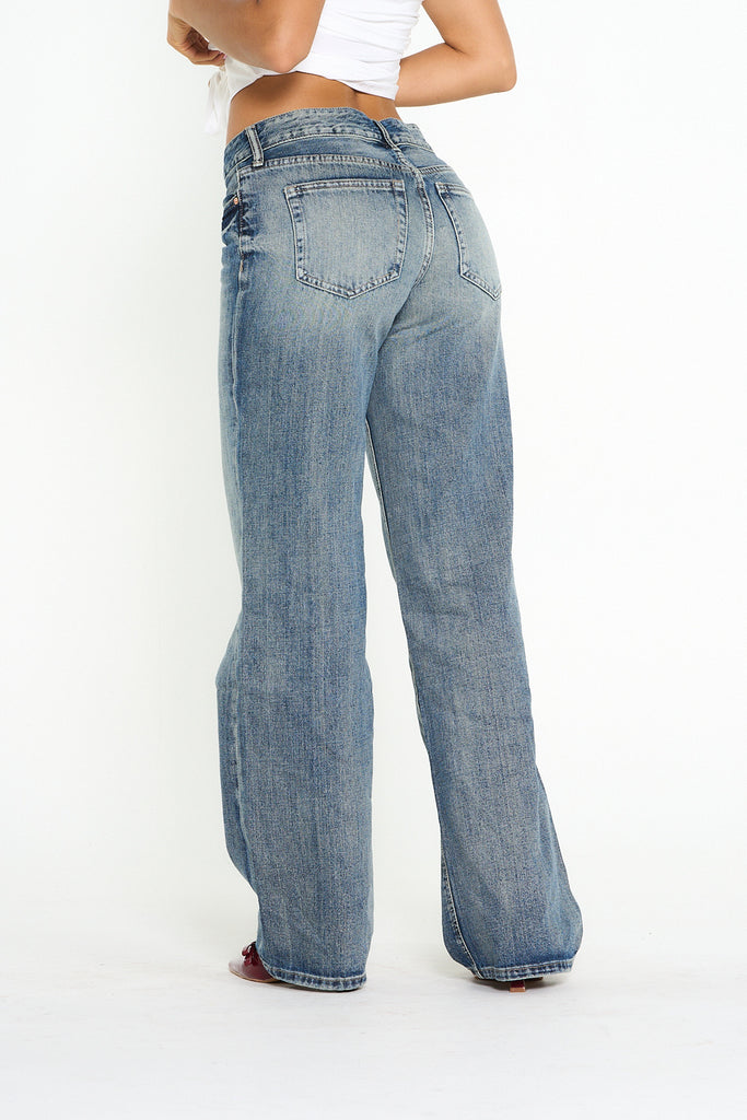 JANI JEANS