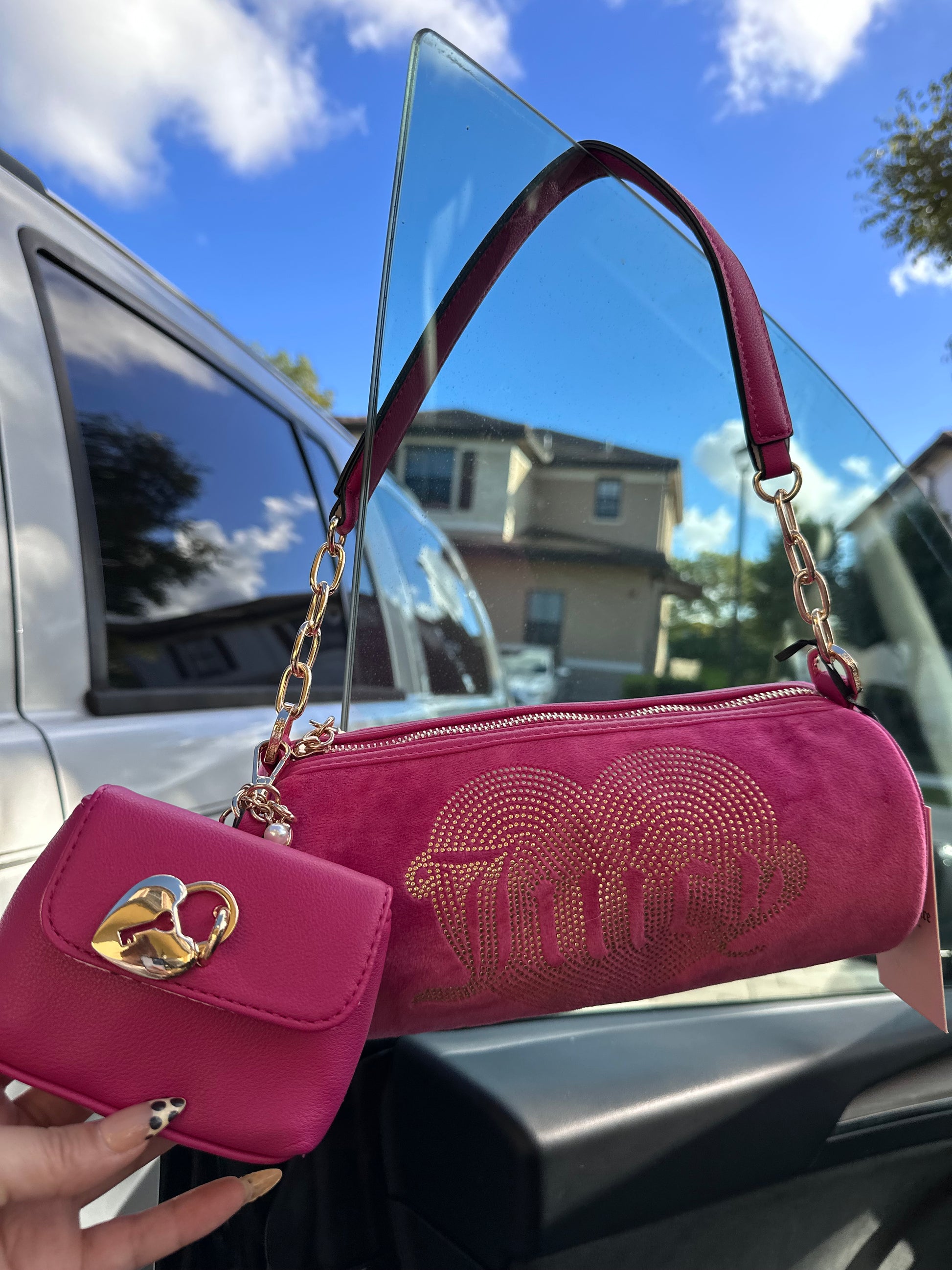 JUICY COUTURE BARREL BAG