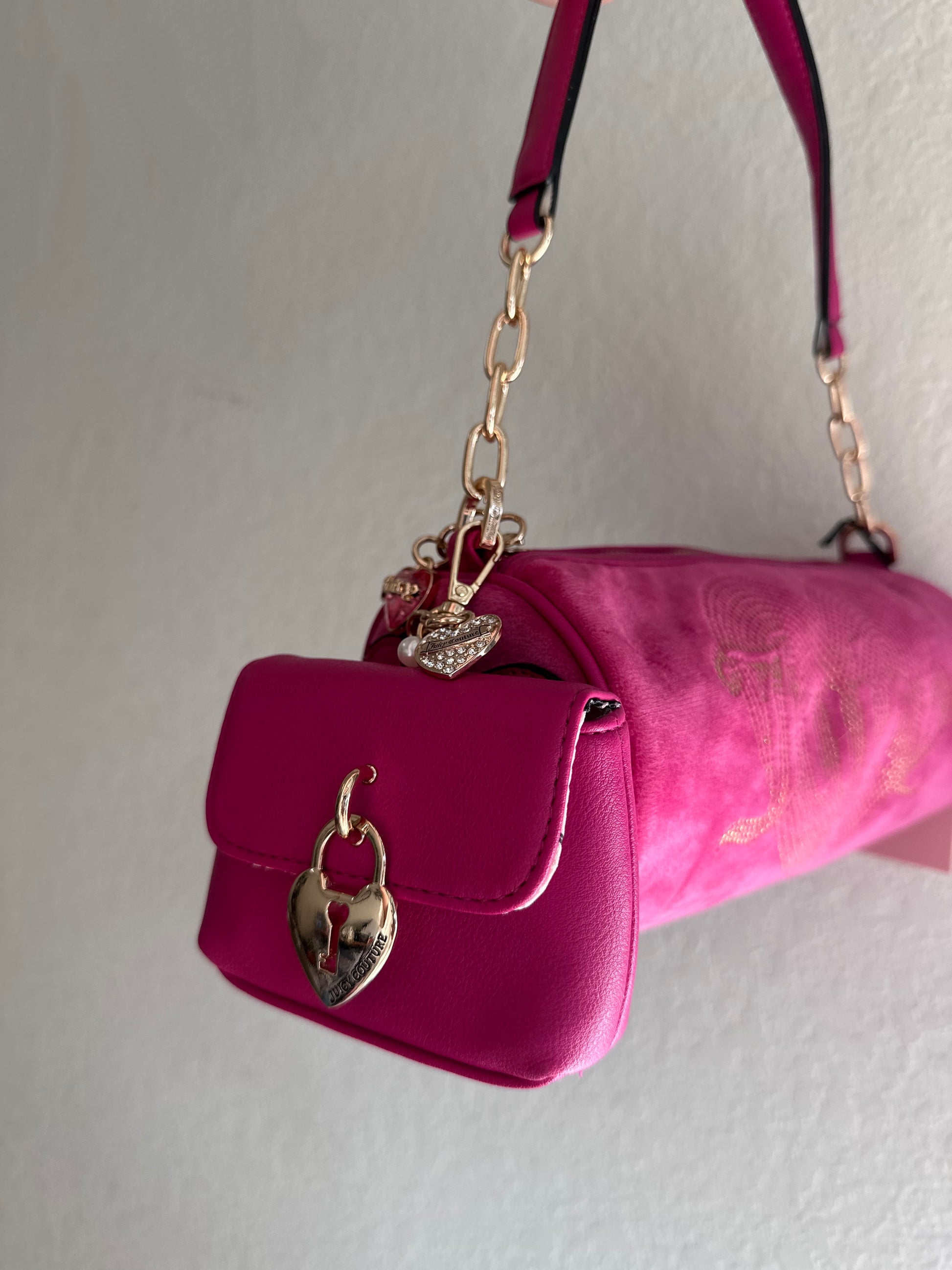 JUICY COUTURE BARREL BAG