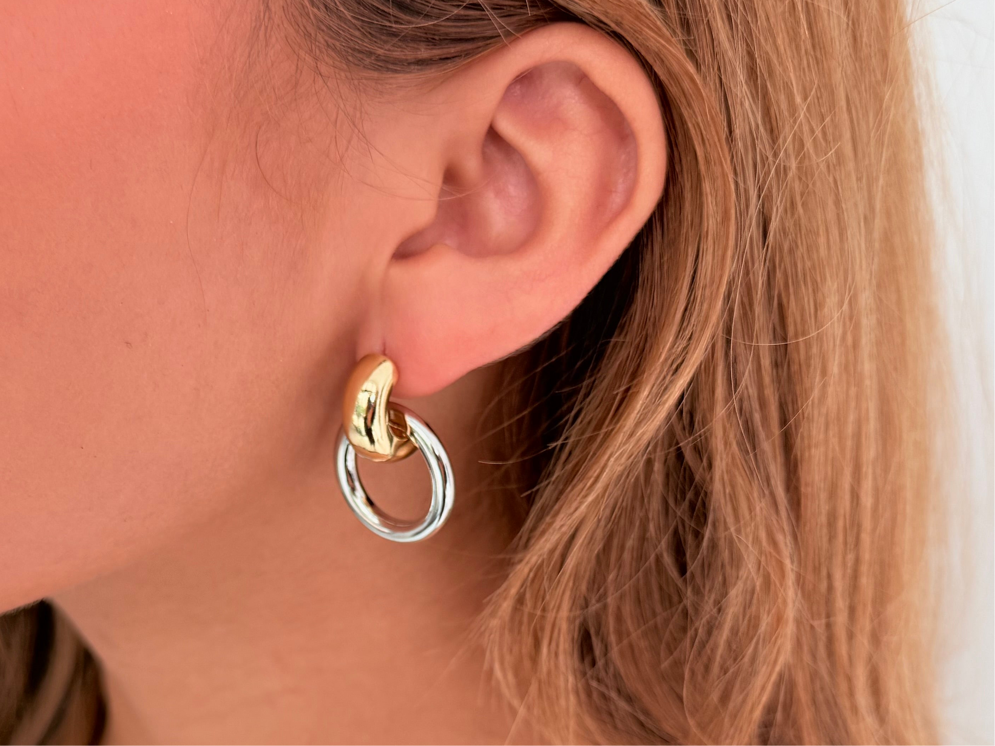 DANI EARRINGS