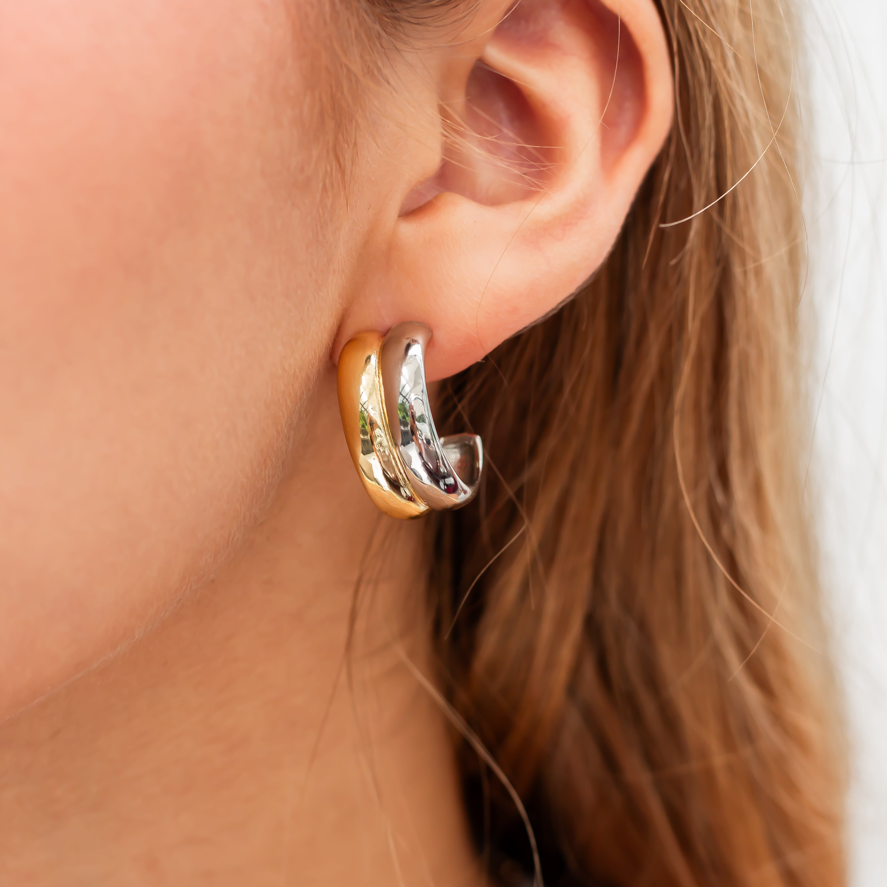 GINA EARRING