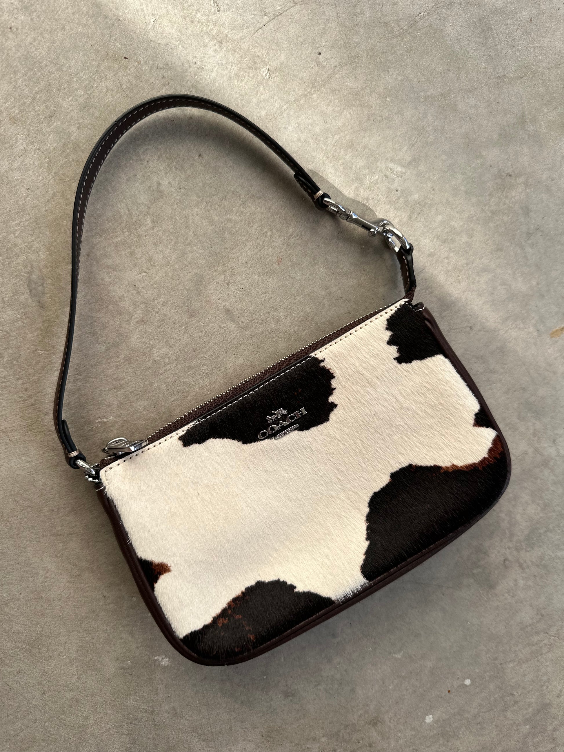 COACH NOLITA 19 COWHIDE