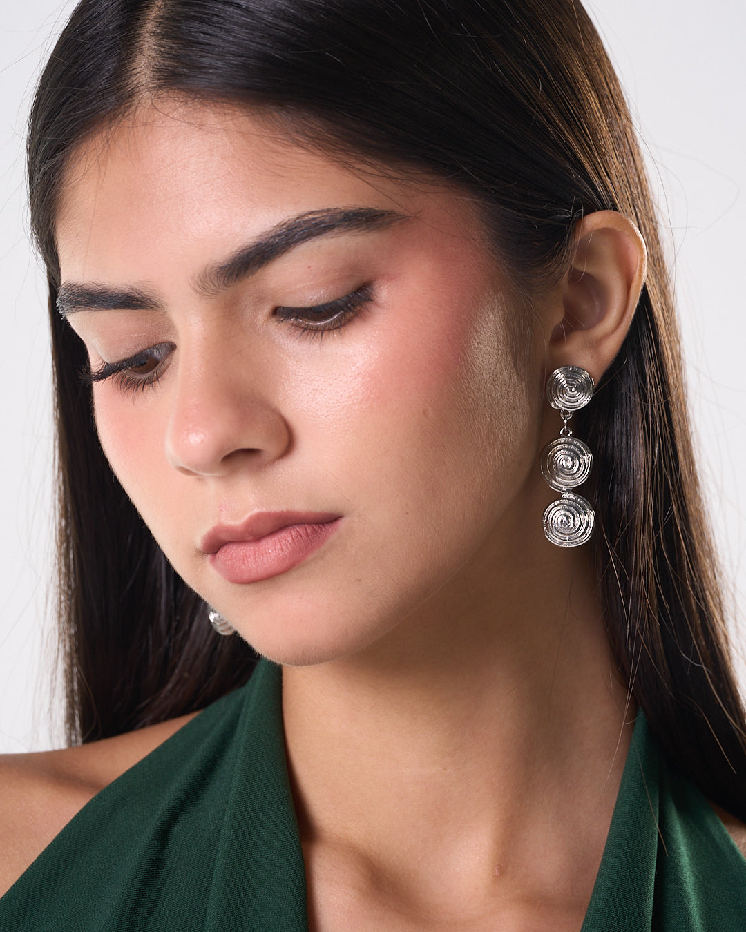 LEO EARING