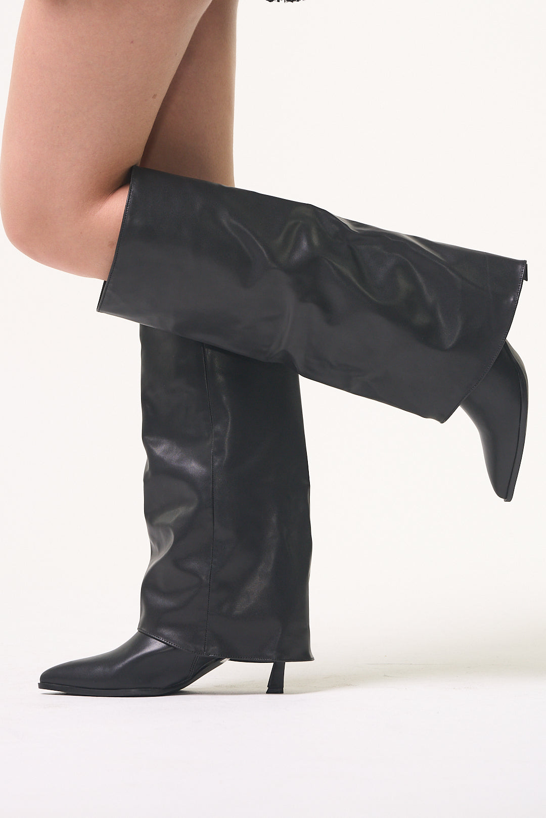 CLOE BOOTS