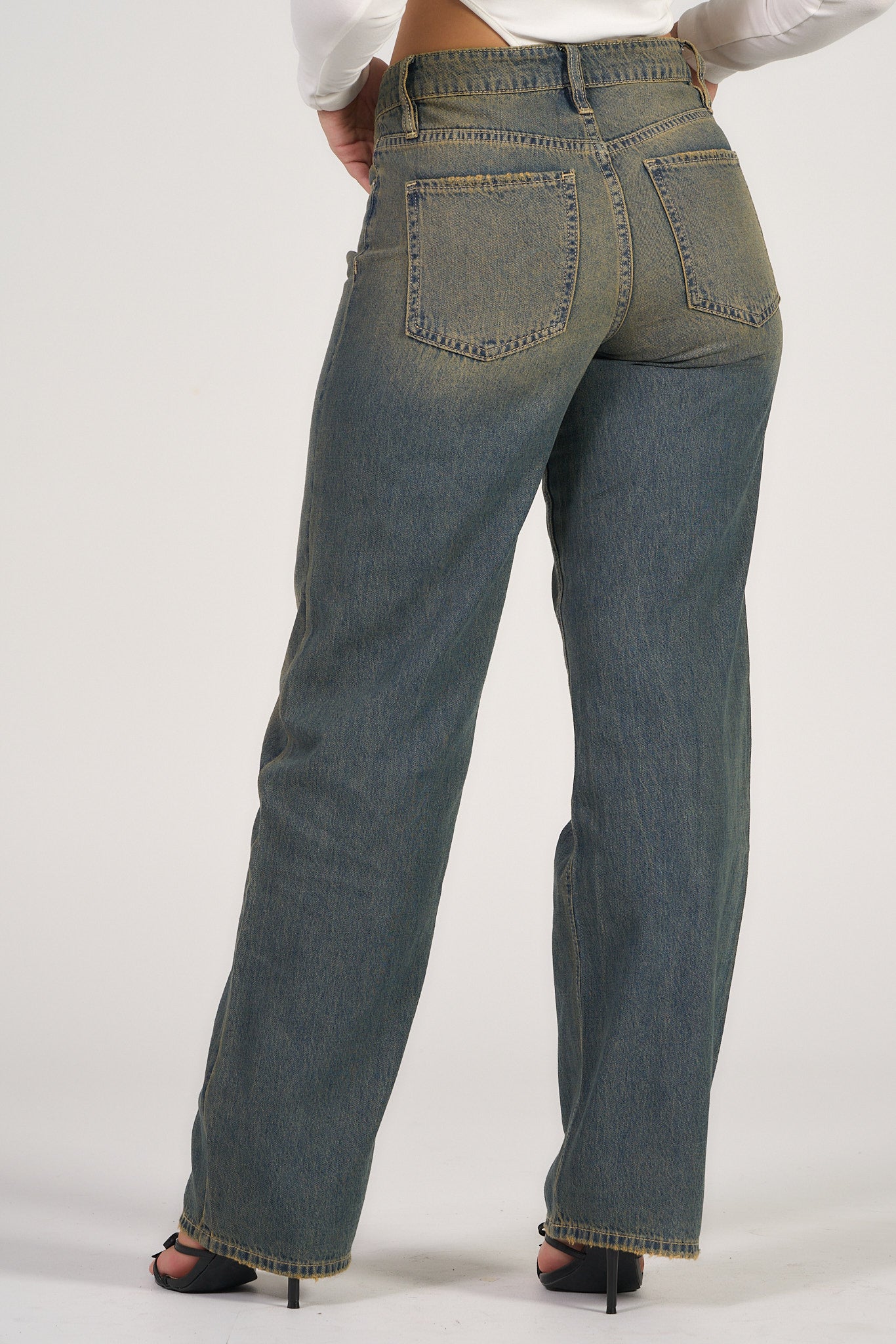 YAMI JEANS