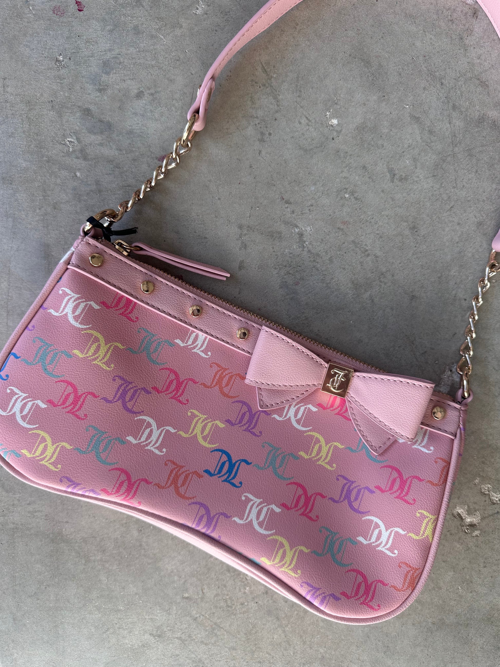 JUICY COUTURE BAGUETTE BAG