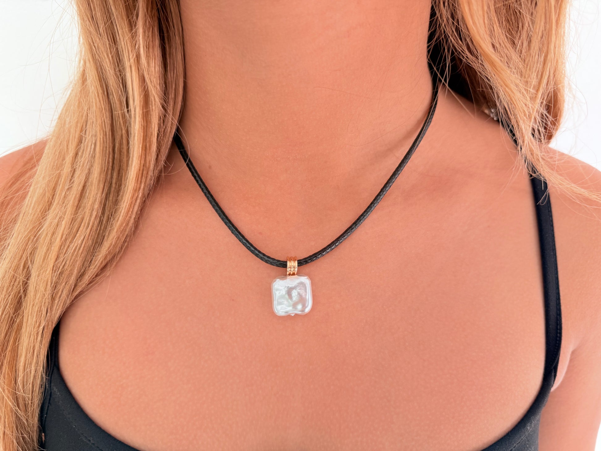 ZALLY NECKLACE