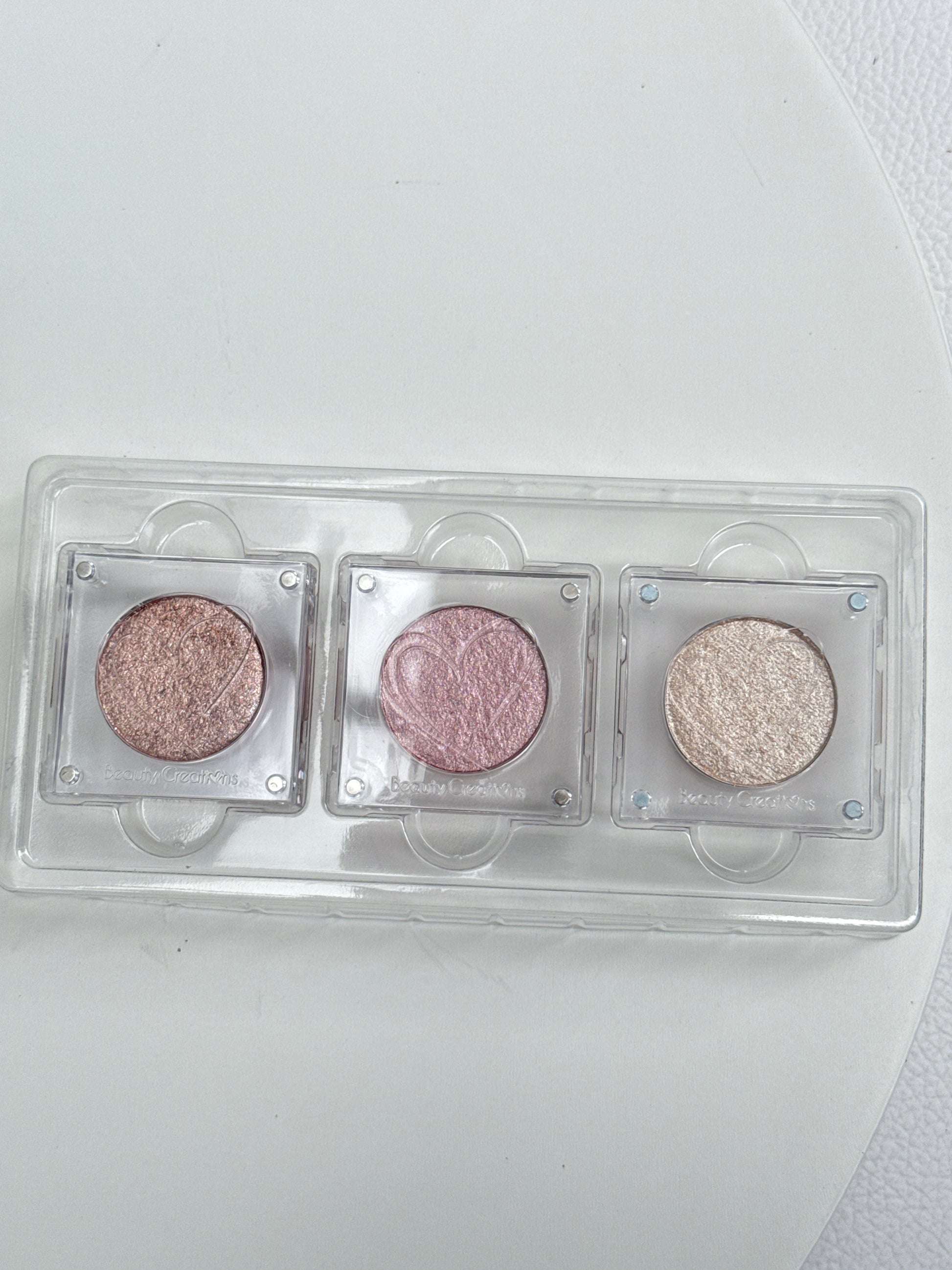 3 GLOW SHADOWS