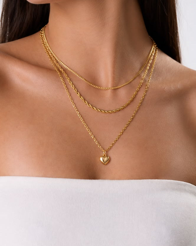 LORY NECKLACE