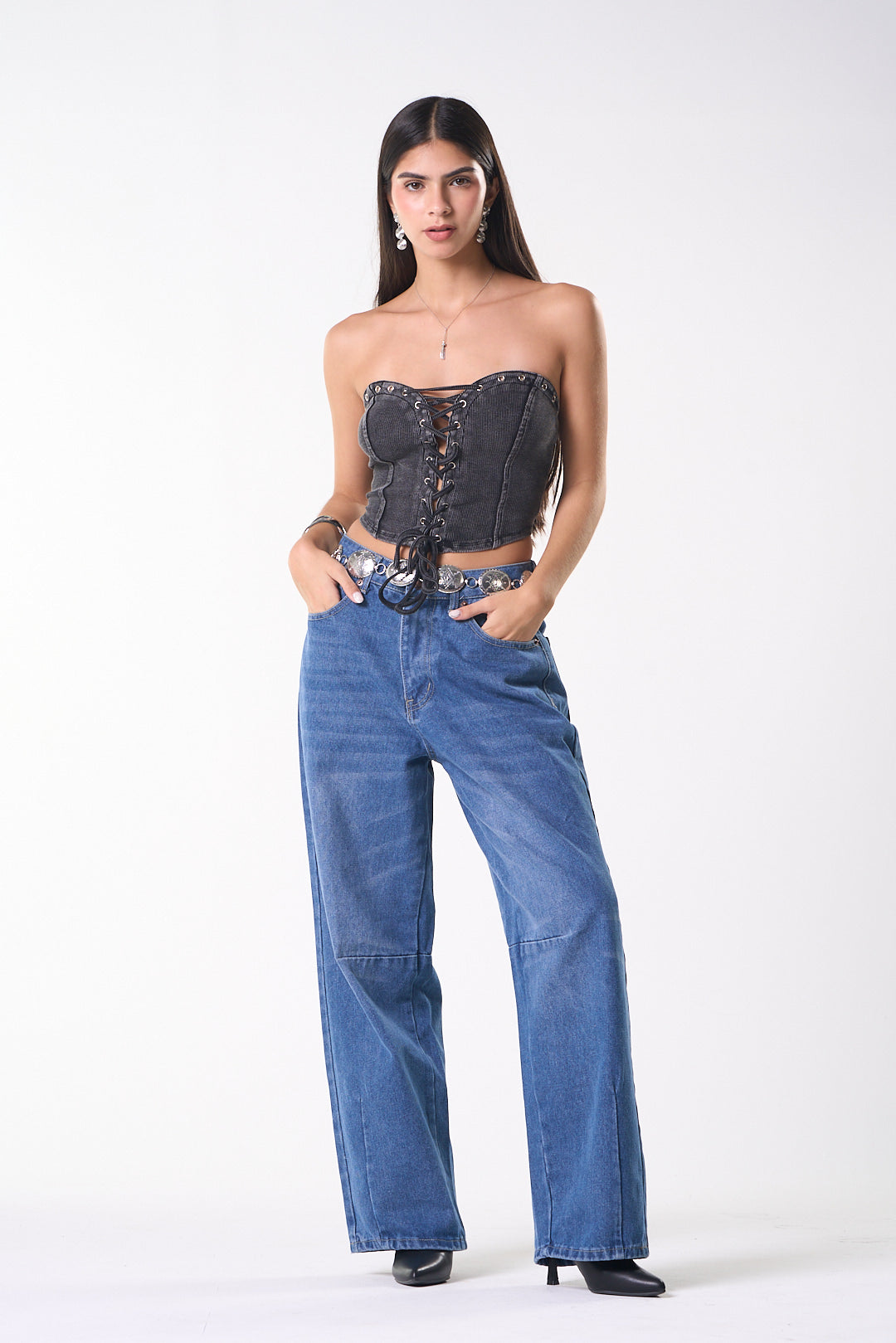 LEO JEANS